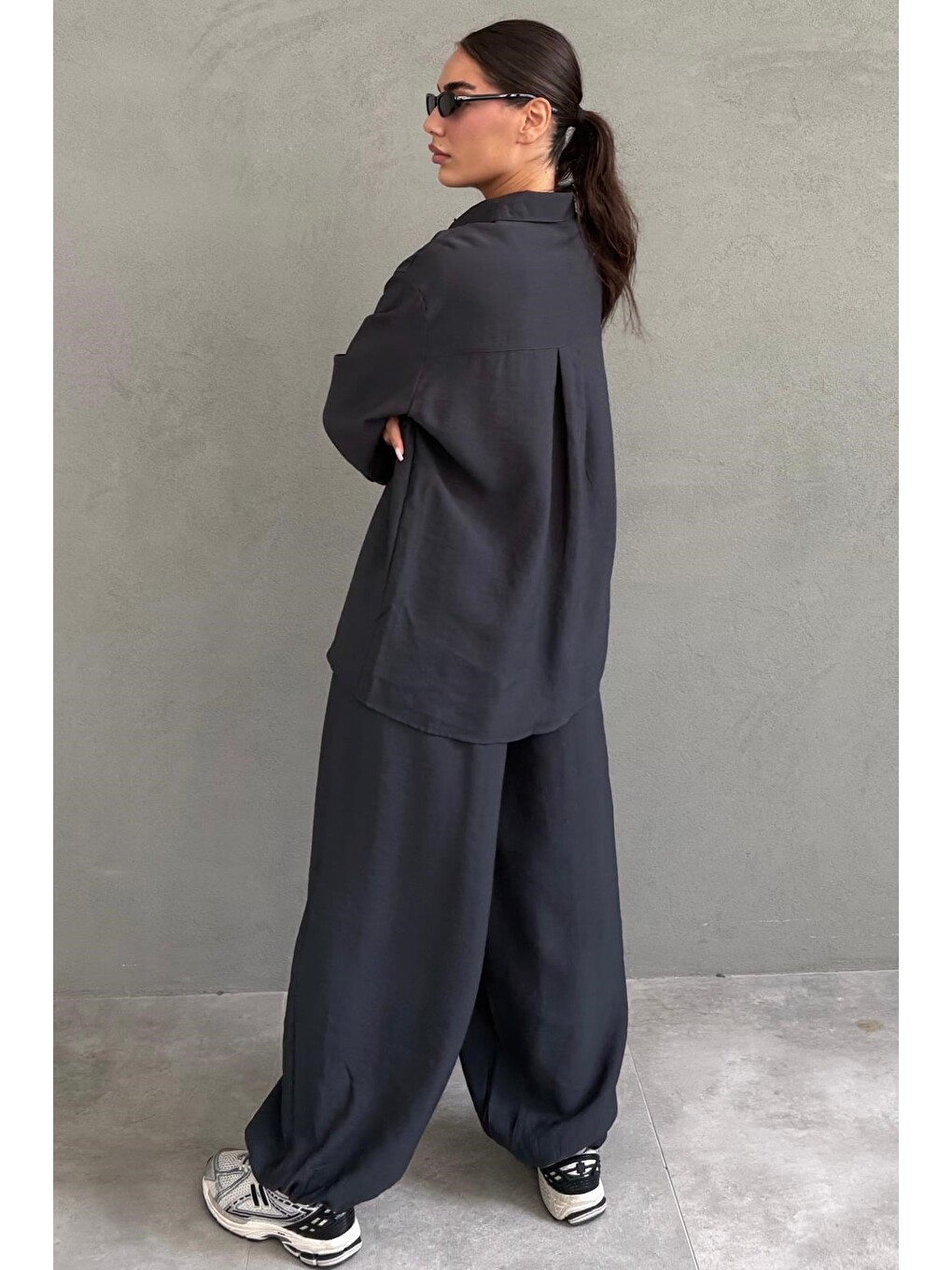 Gri Füme Oversize Gömlek Balon Pantolon Kadın Takım Mg2779-2