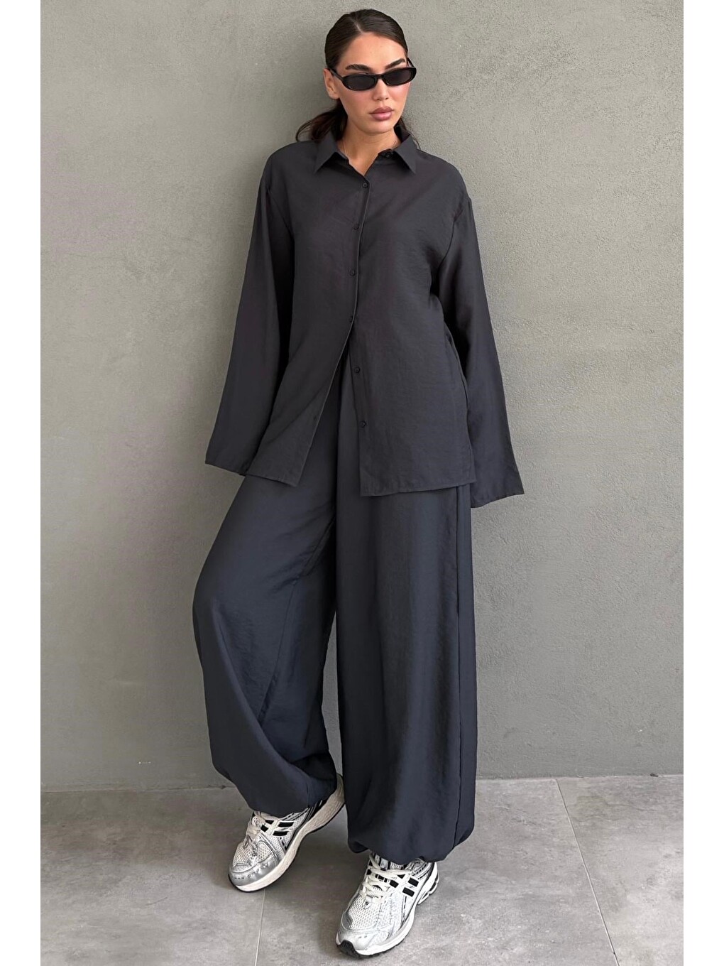 Gri Füme Oversize Gömlek Balon Pantolon Kadın Takım Mg2779-4