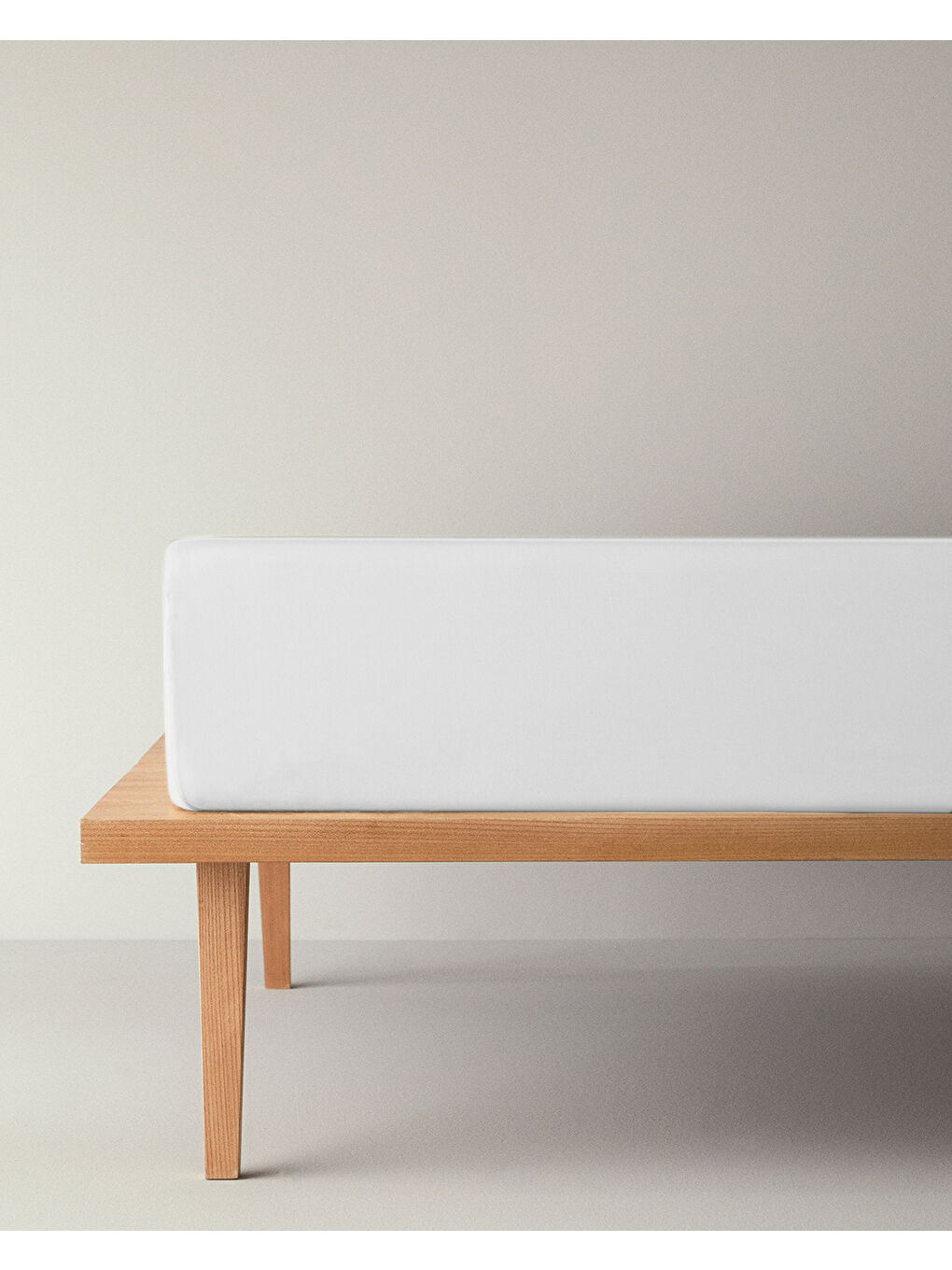 Düz Pamuklu Çift Kişilik Çarşaf 240x260 cm Beyaz