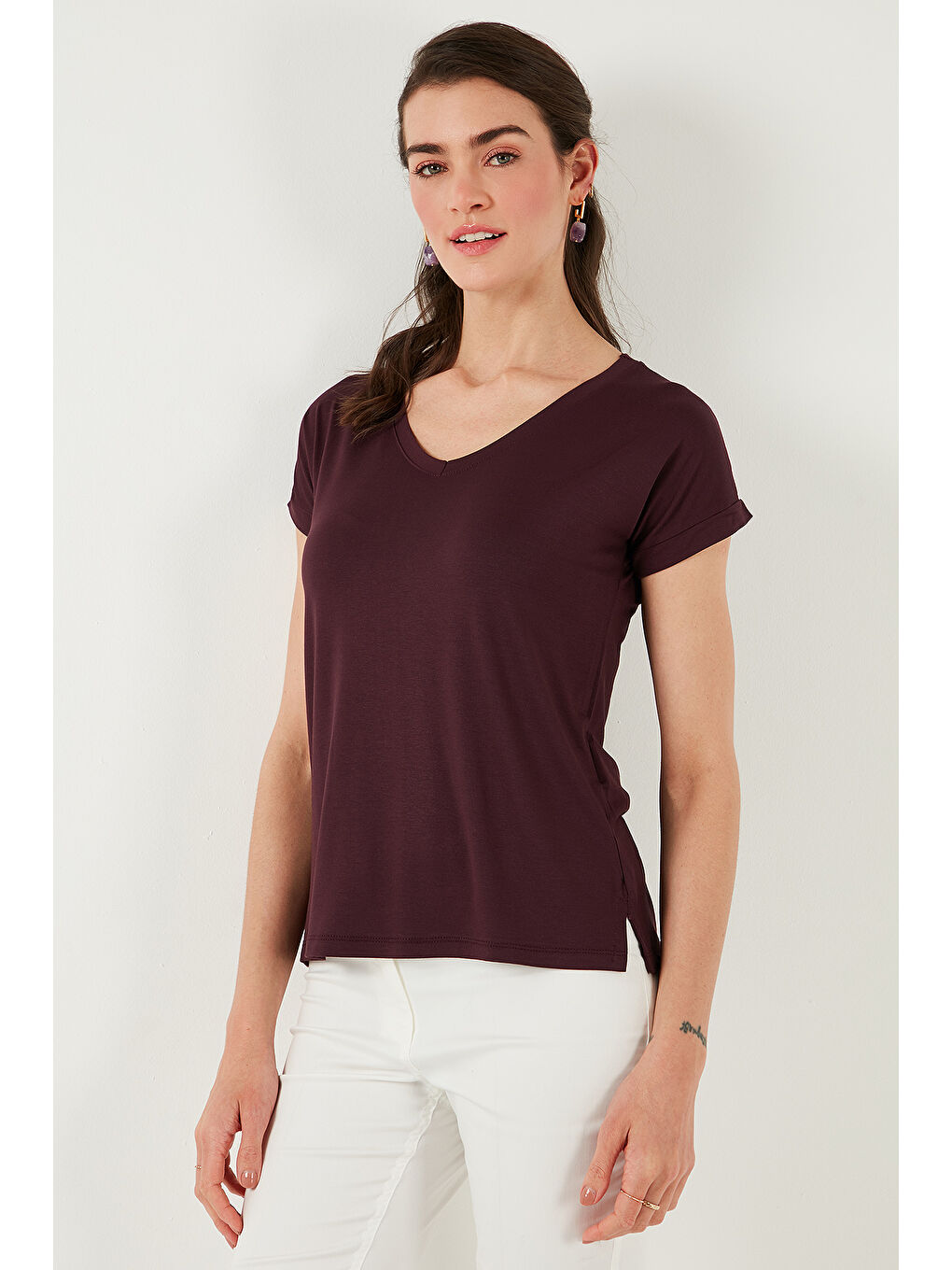 Ekru V Yaka Relaxed Fit Yırtmaç Detaylı 2'li Paket Bluz 5862000S2-2