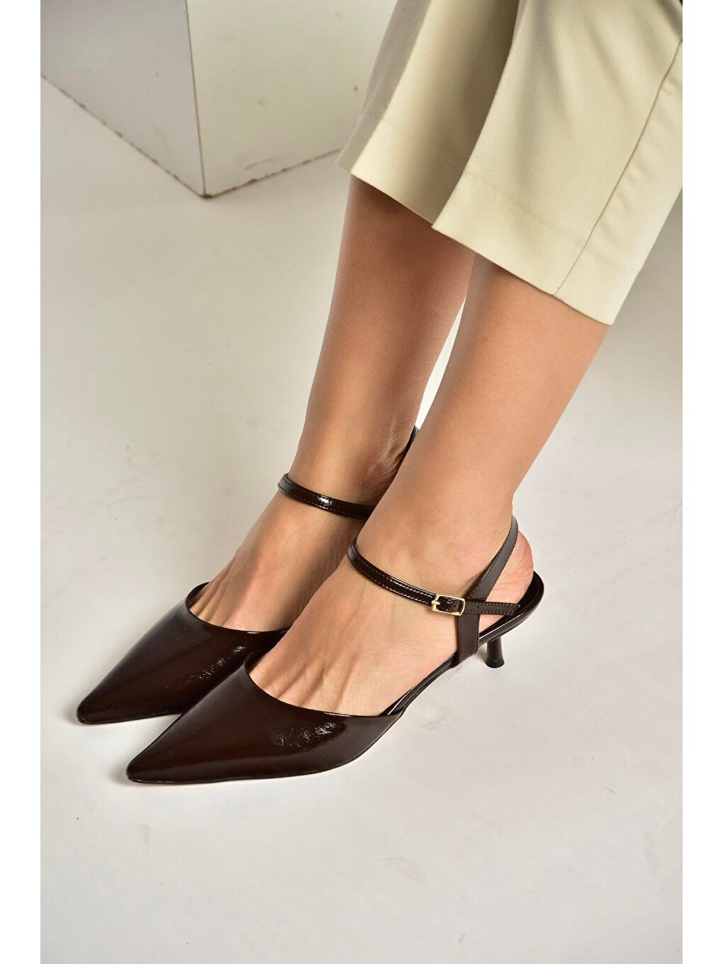 Kahverengi Kadın Topuklu Ayakkabı Y480259860-3