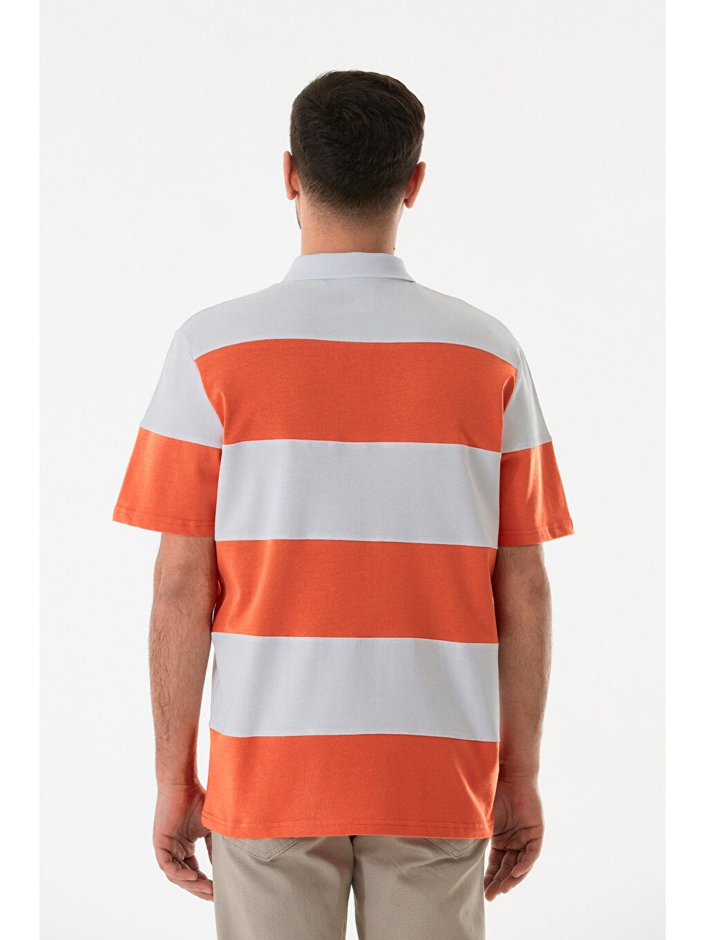 Turuncu Yarım Fermuarlı Polo Yaka Renk Bloklu Tişört-2