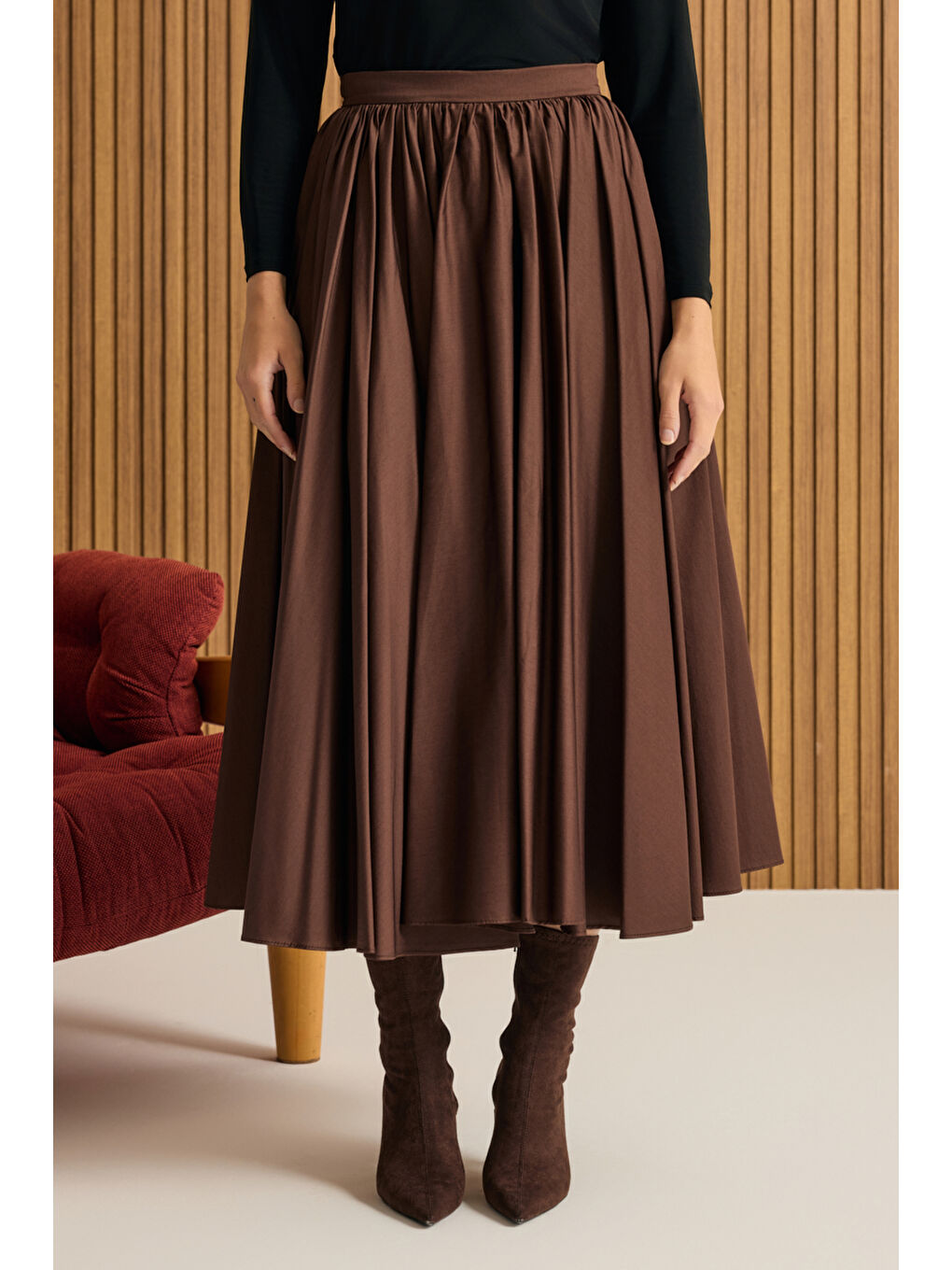 Kahverengi Büzgülü Kloş Pamuk Etek-3