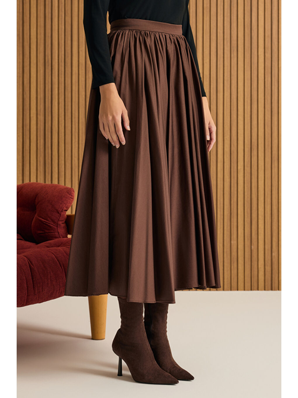 Kahverengi Büzgülü Kloş Pamuk Etek-4