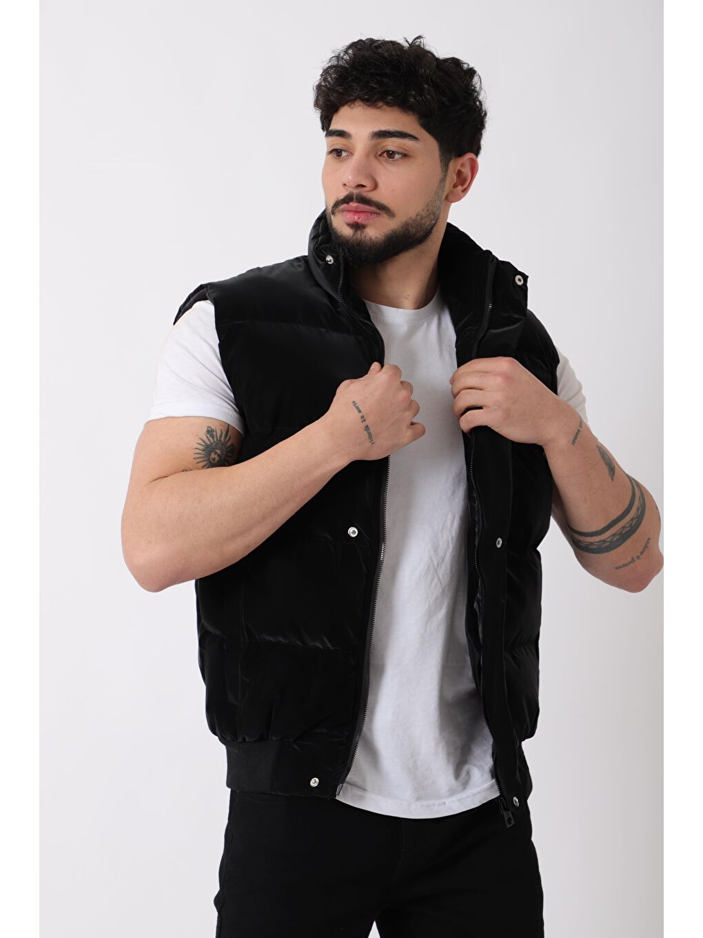 Siyah Göğüs Cepli Bel Lastili Nova Yelek BL 1722_60323-2