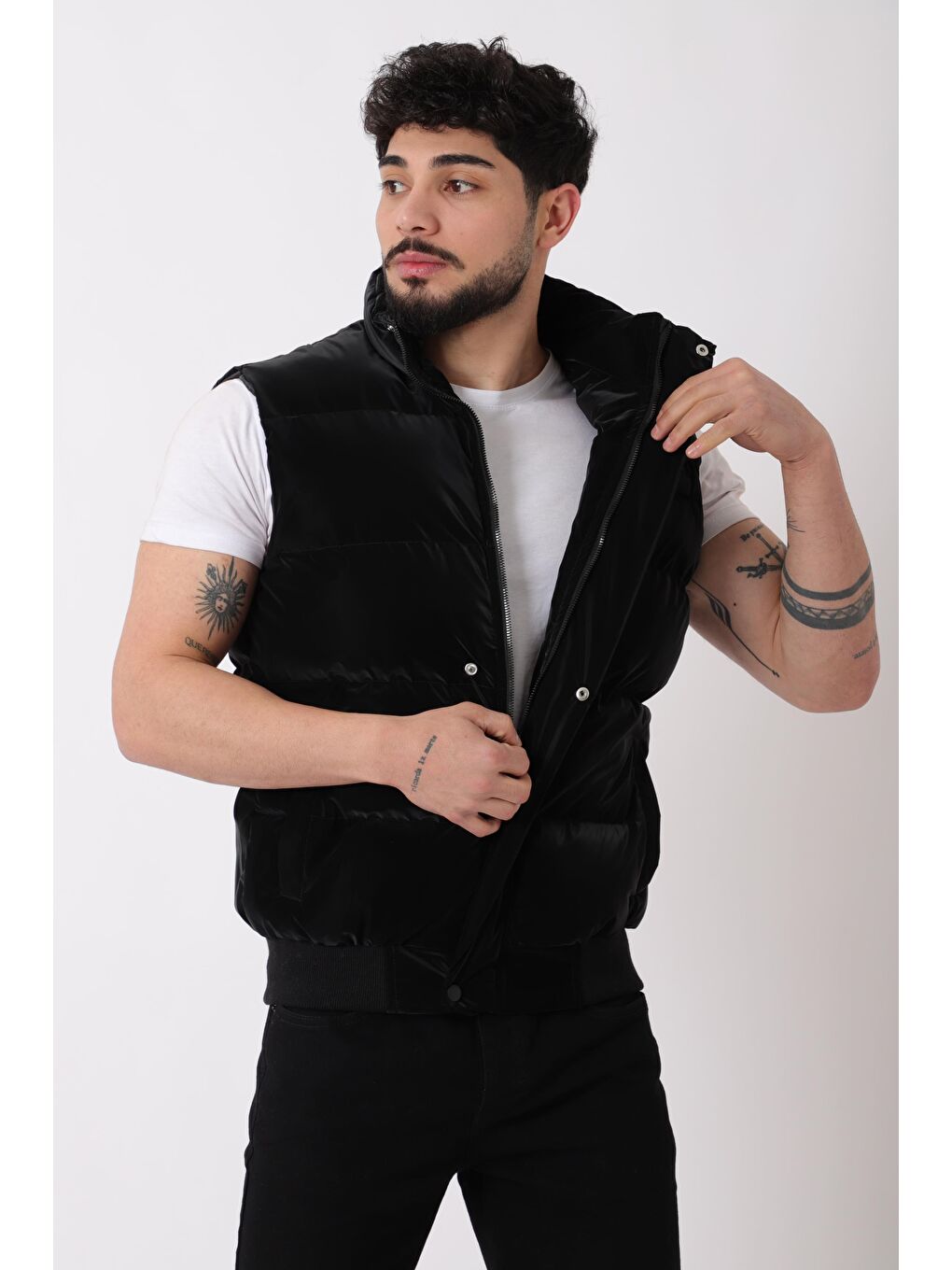 Siyah Göğüs Cepli Bel Lastili Nova Yelek BL 1722_60323-4