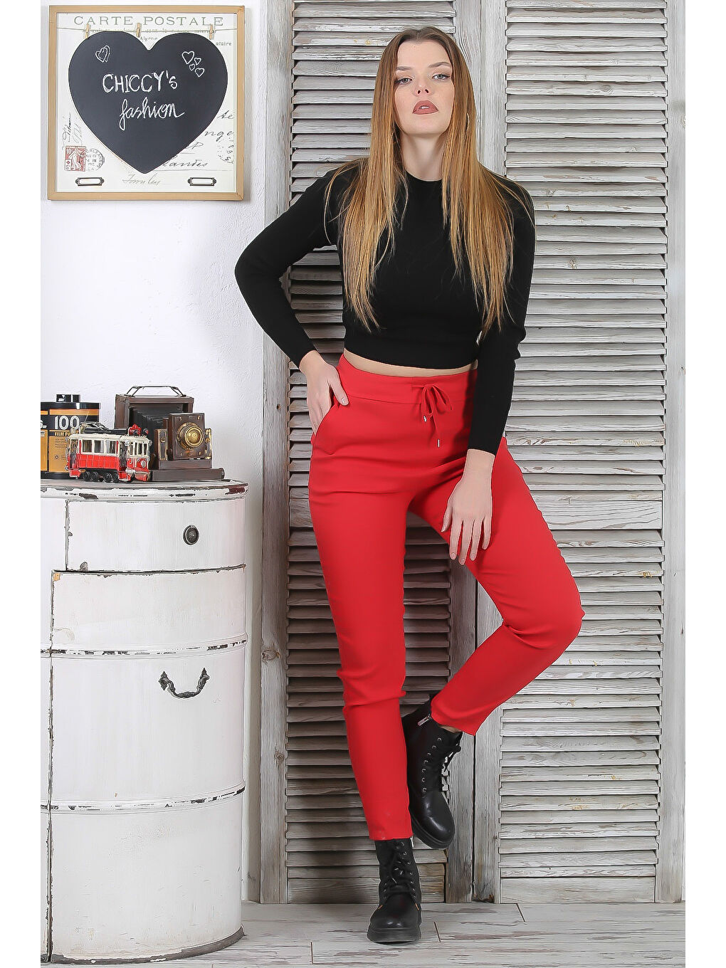 Kırmızı Narçiçeği Lastikli Ve Bağlamalı Bel Dar Paça Casual Dokuma Pantolon-1