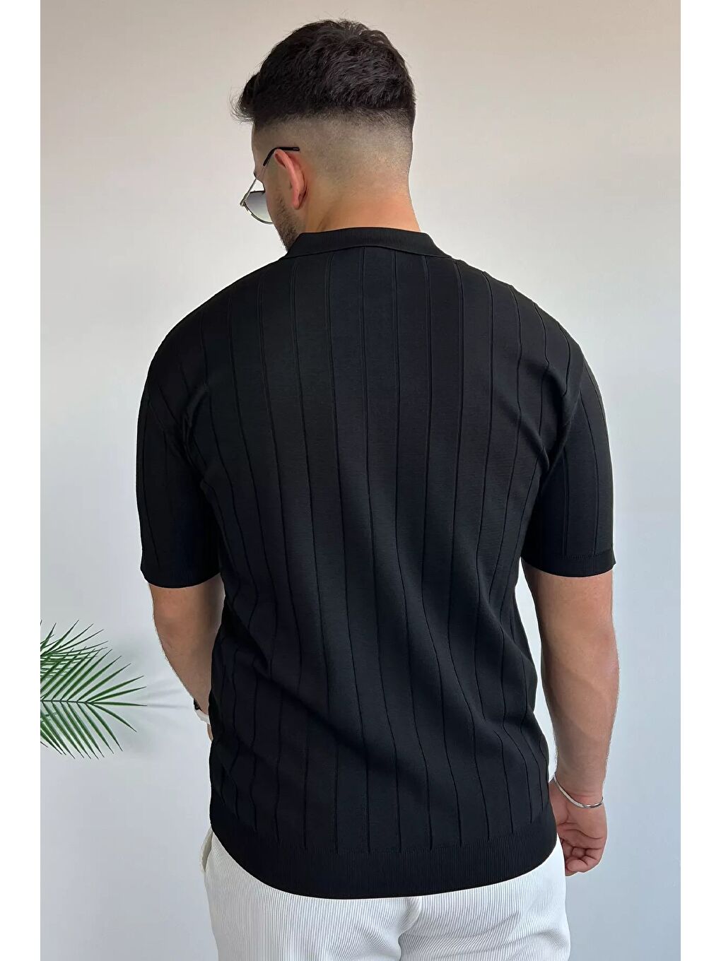 Siyah Polo Yaka Yarım Fermuarlı Erkek Triko Tişört-3