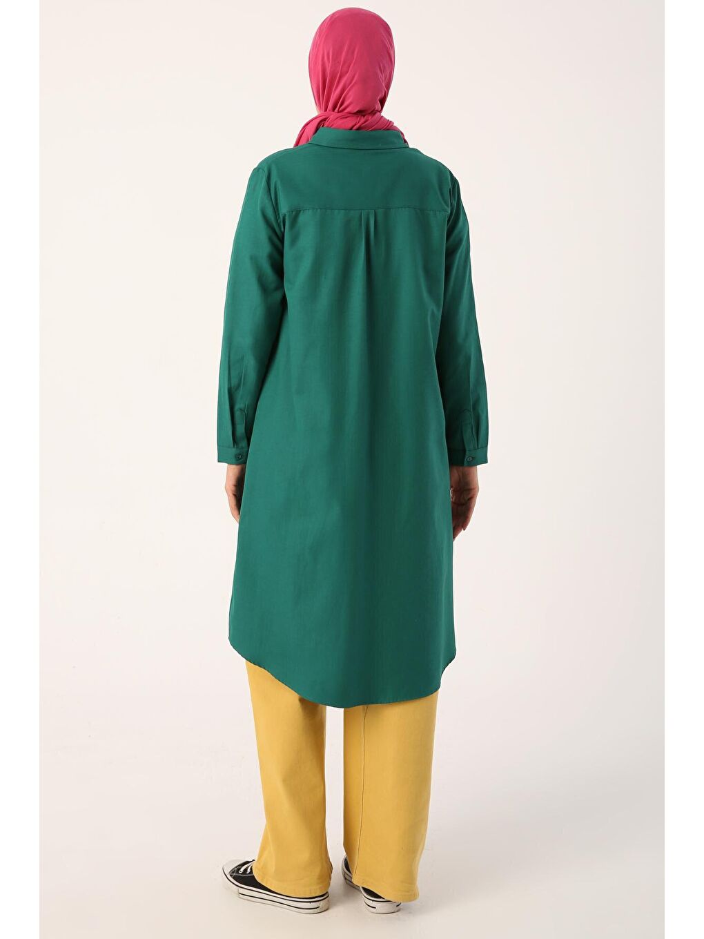 Zümrüt Yeşili Basic Gizli Patlı Uzun Gömlek-3