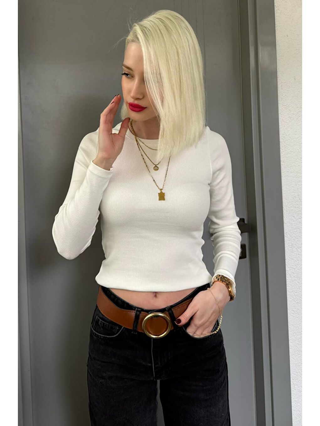 Ekru Bisiklet Yaka Slim Fit Kadın Body Mg2564-1