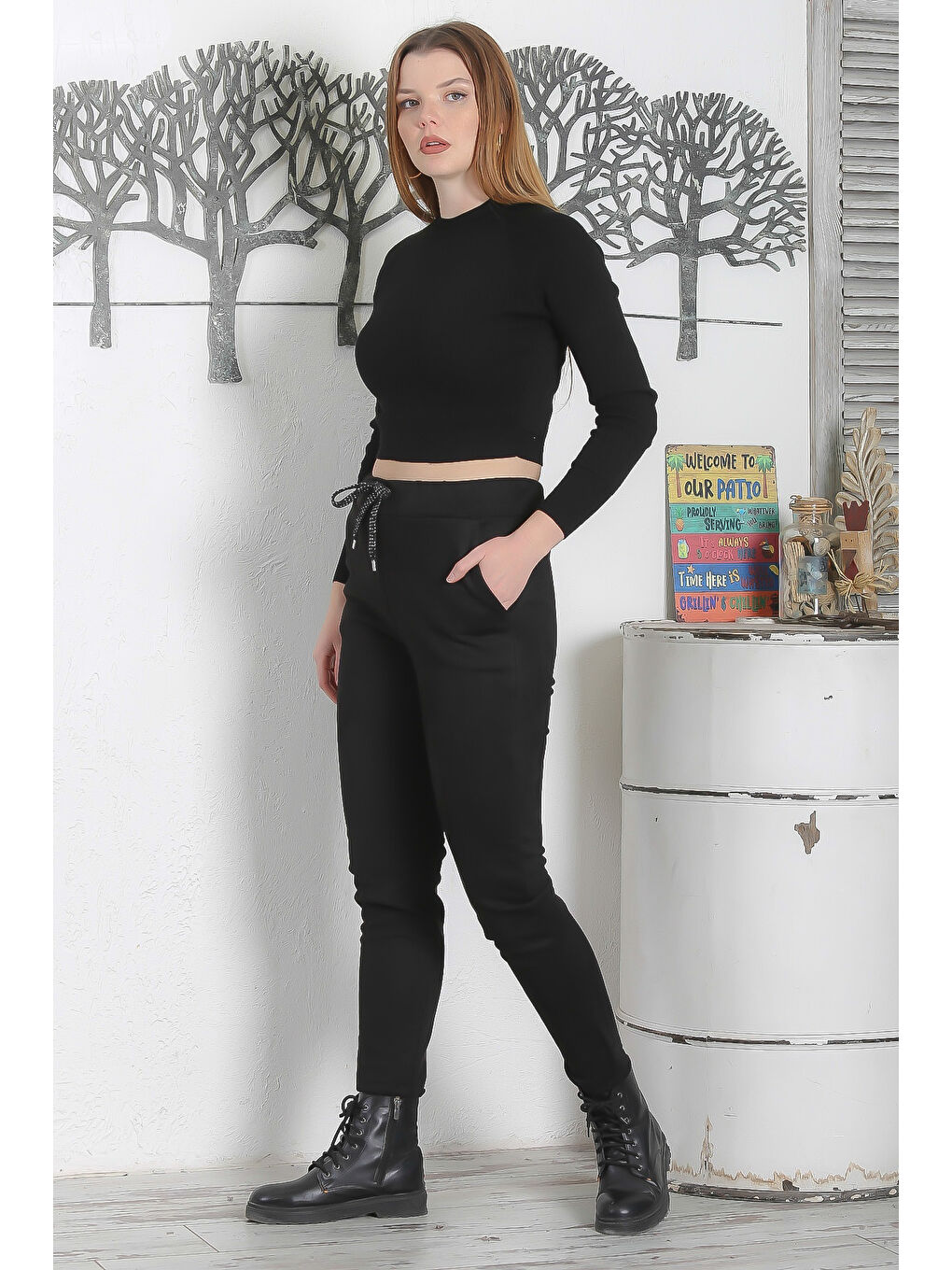 Siyah Lastikli Ve Bağlamalı Bel Dar Paça Casual Süet Dokuma Pantolon-4