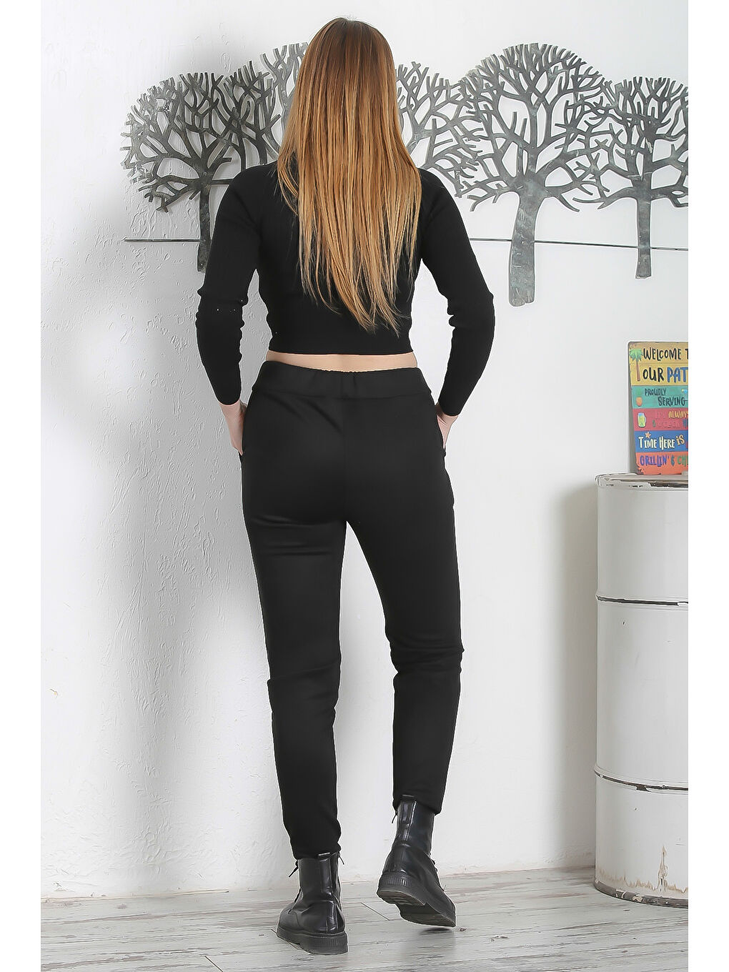 Siyah Lastikli Ve Bağlamalı Bel Dar Paça Casual Süet Dokuma Pantolon-6