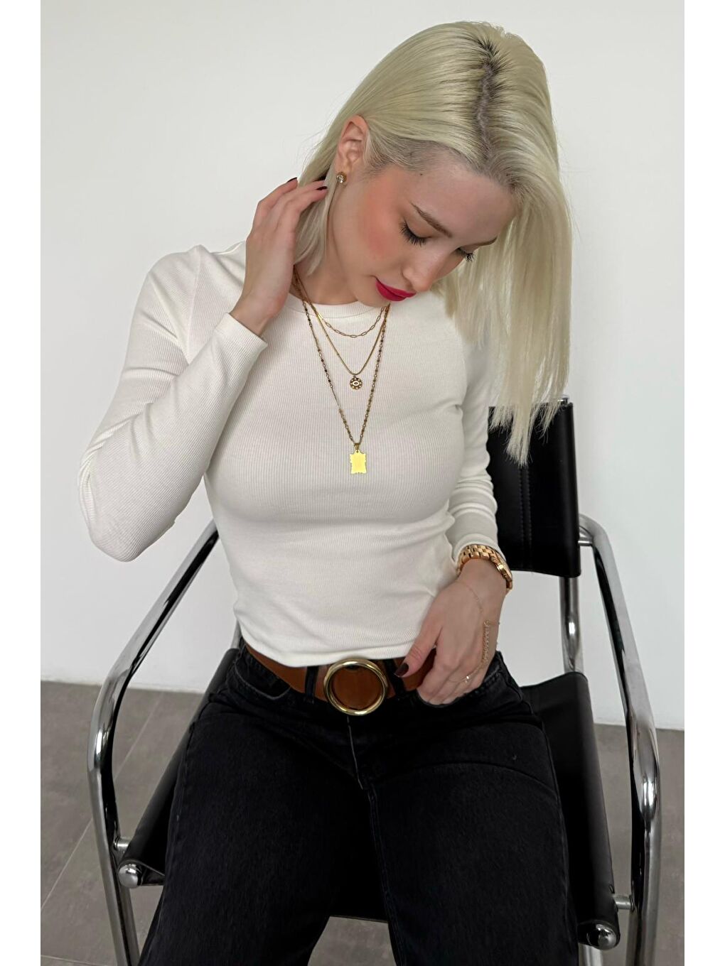 Ekru Bisiklet Yaka Slim Fit Kadın Body Mg2564-3