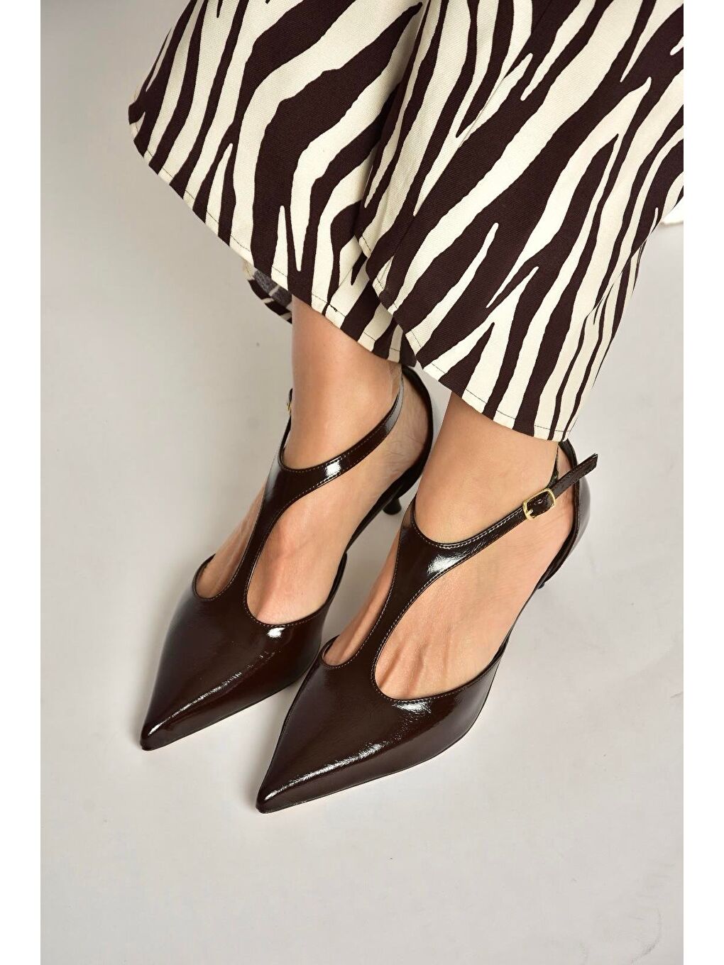 Kahverengi Kadın Topuklu Ayakkabı Y480569960-4
