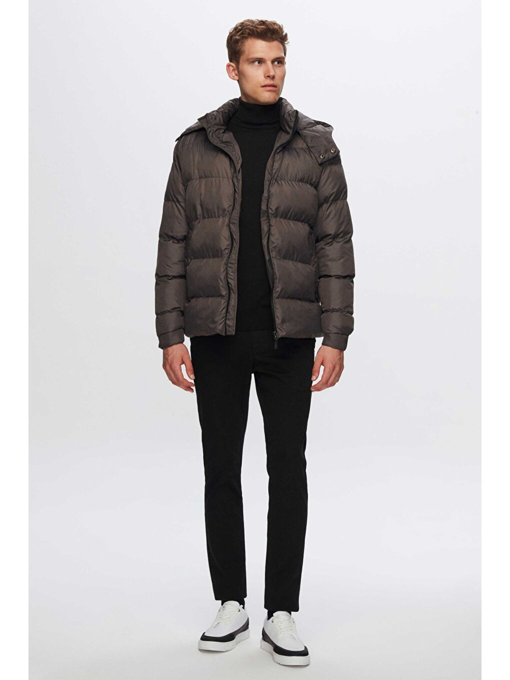 Regular Fit Antrasit Rüzgar Geçirmez Kapüşonlu Kışlık Şişme Mont-5