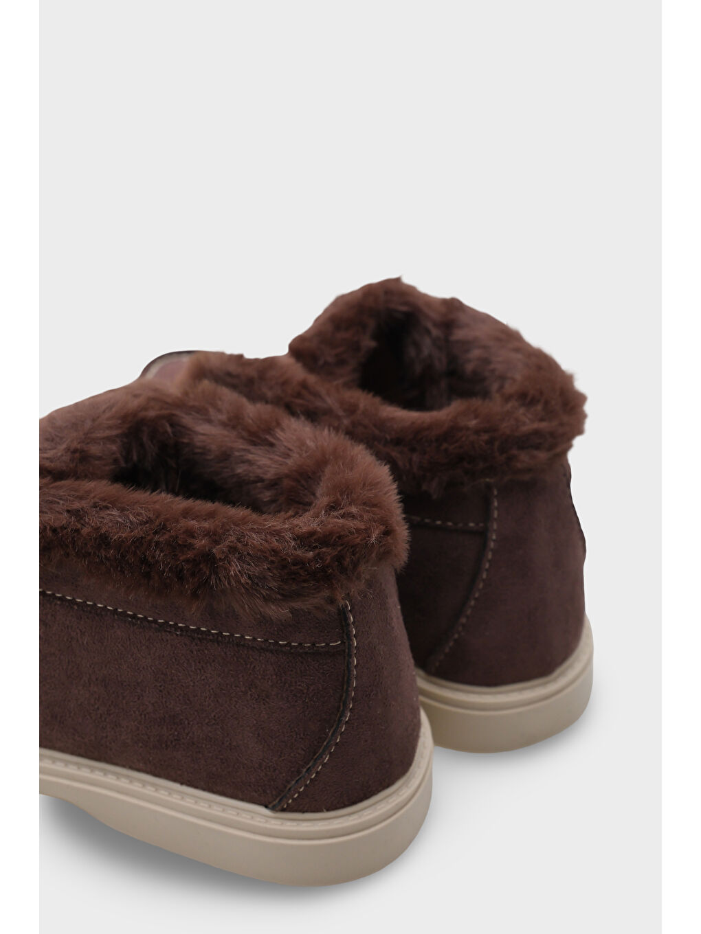 Kahverengi Rissa Kadın Bot-2