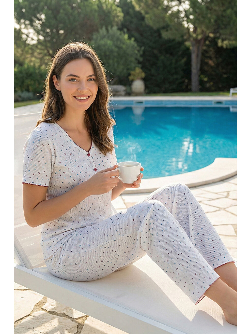 Kadın Çiçek Desenli Pamuklu Kısa Kol Pointelle Kumaş Pijama Takımı 3193 Beyaz