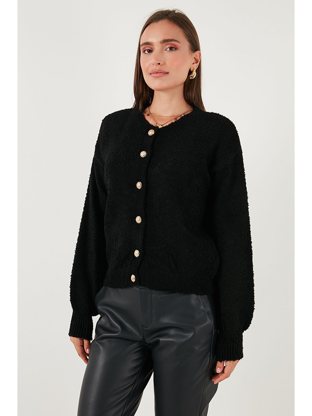 Siyah Premium Regular Fit Bisiklet Yaka Yumuşak Dokulu Hırka 680HI00147-5