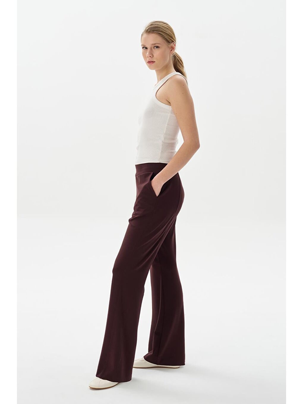 Kahverengi Modal Örme Nervürlü Flare Pantolon Kahve-1