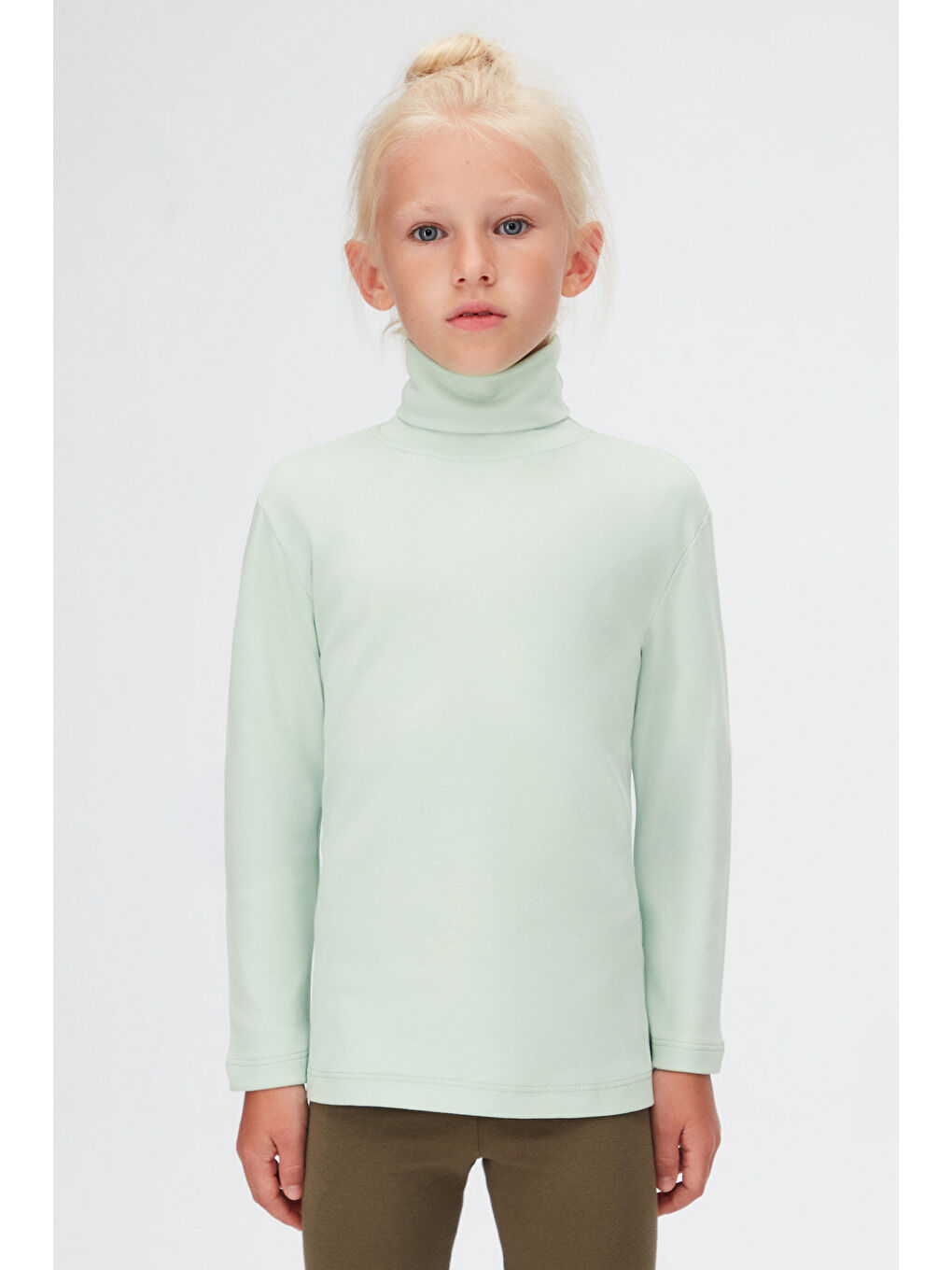 Soft Yeşil Basic Kışlık Tam Balıkçı Yaka Uzun Kollu Kız Çocuk Tişört-1