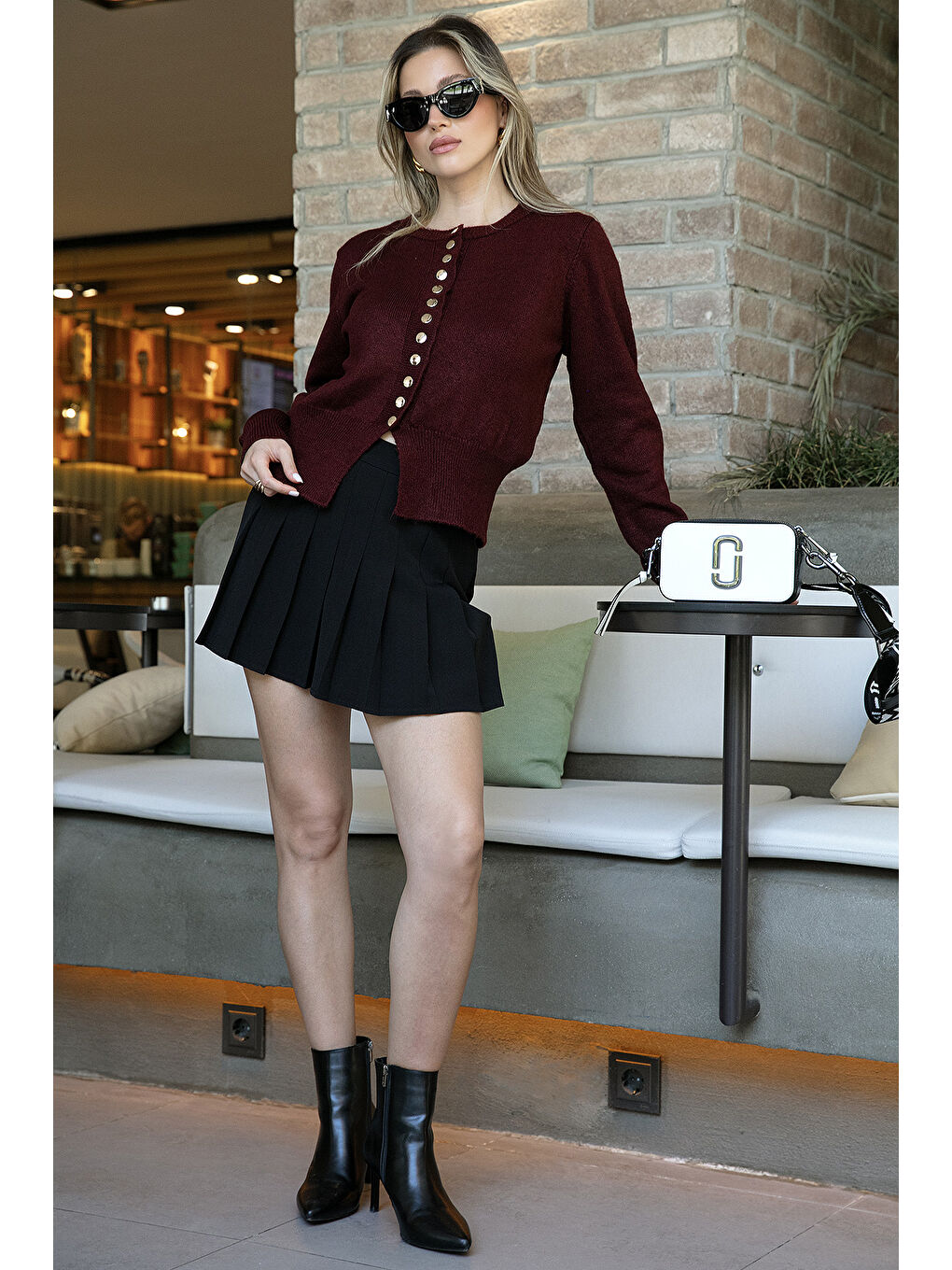 Bordo Premium Comfort Fit Yuvarlak Yaka Crop Triko Hırka 680HI00164-1