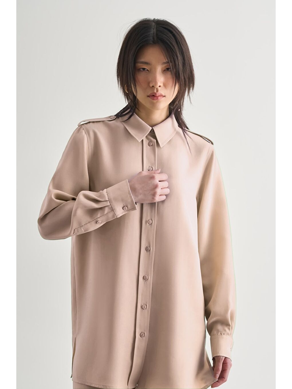 Modal Karışımlı Apoletli Bej Rengi Tunik-1