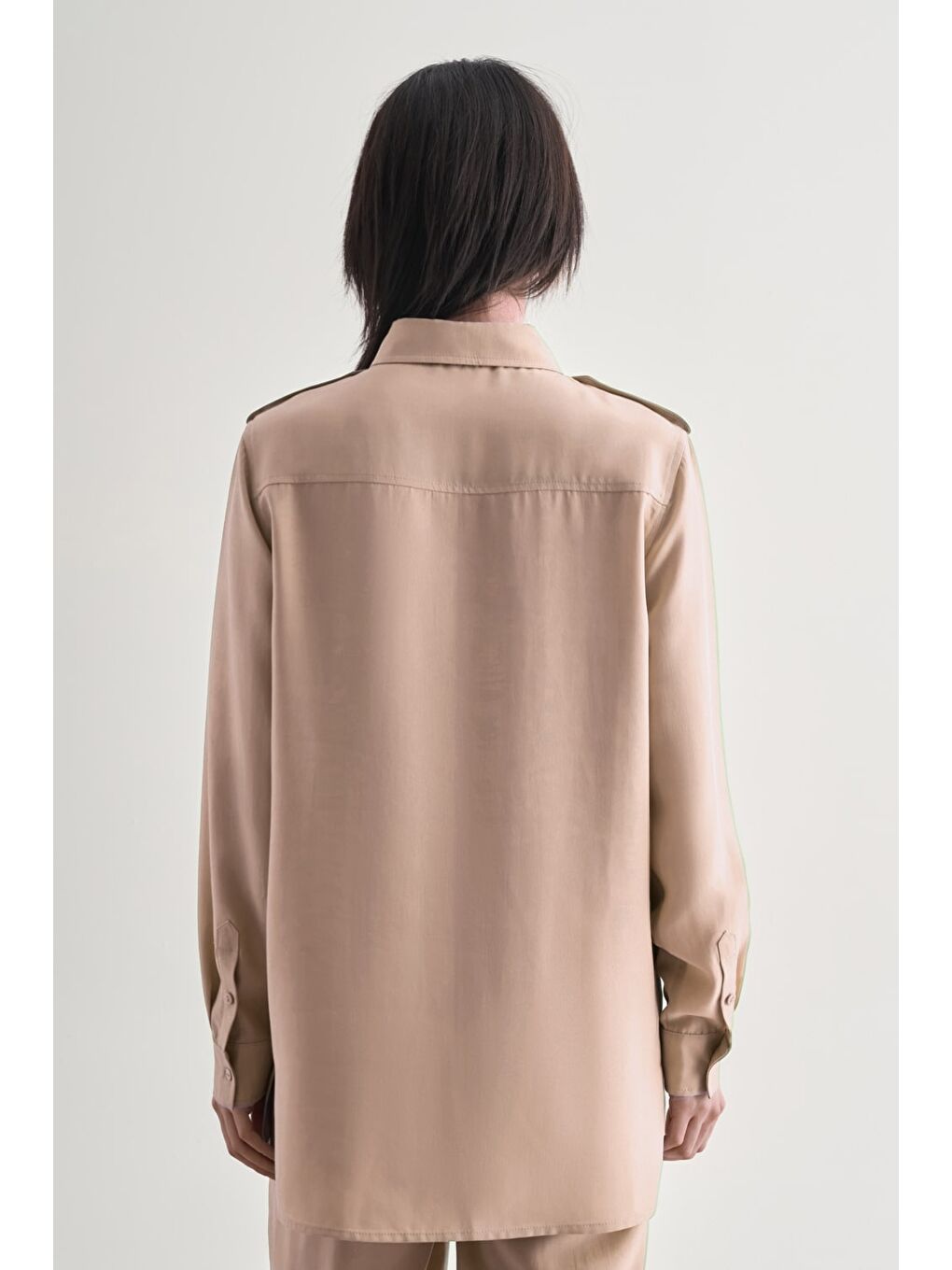 Modal Karışımlı Apoletli Bej Rengi Tunik-3