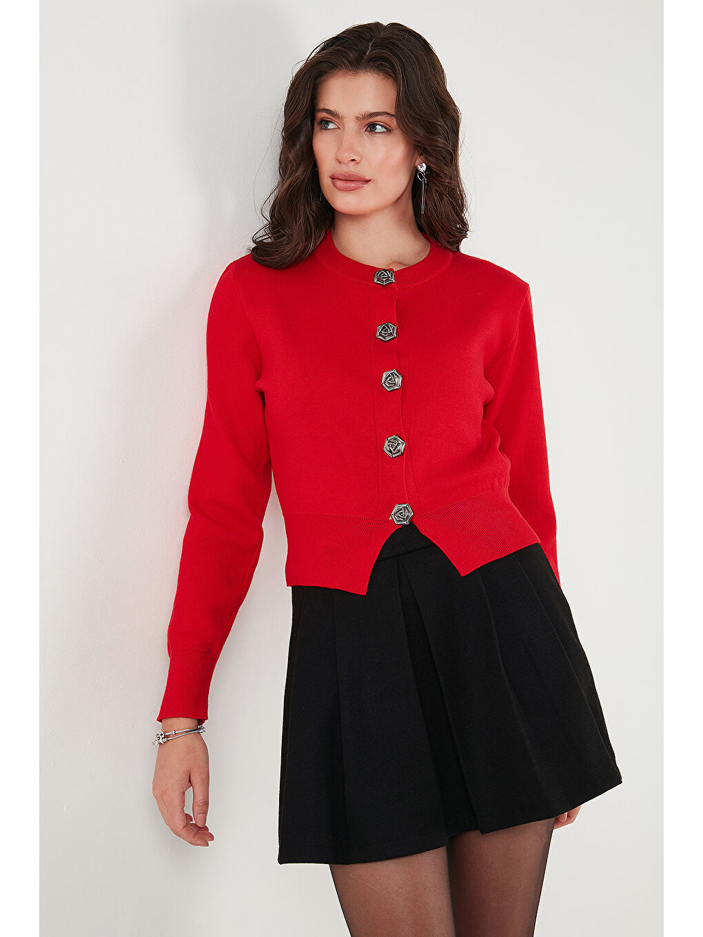 Kırmızı Premium Regular Fit Yuvarlak Yaka Crop Triko Hırka 680HI00110-4