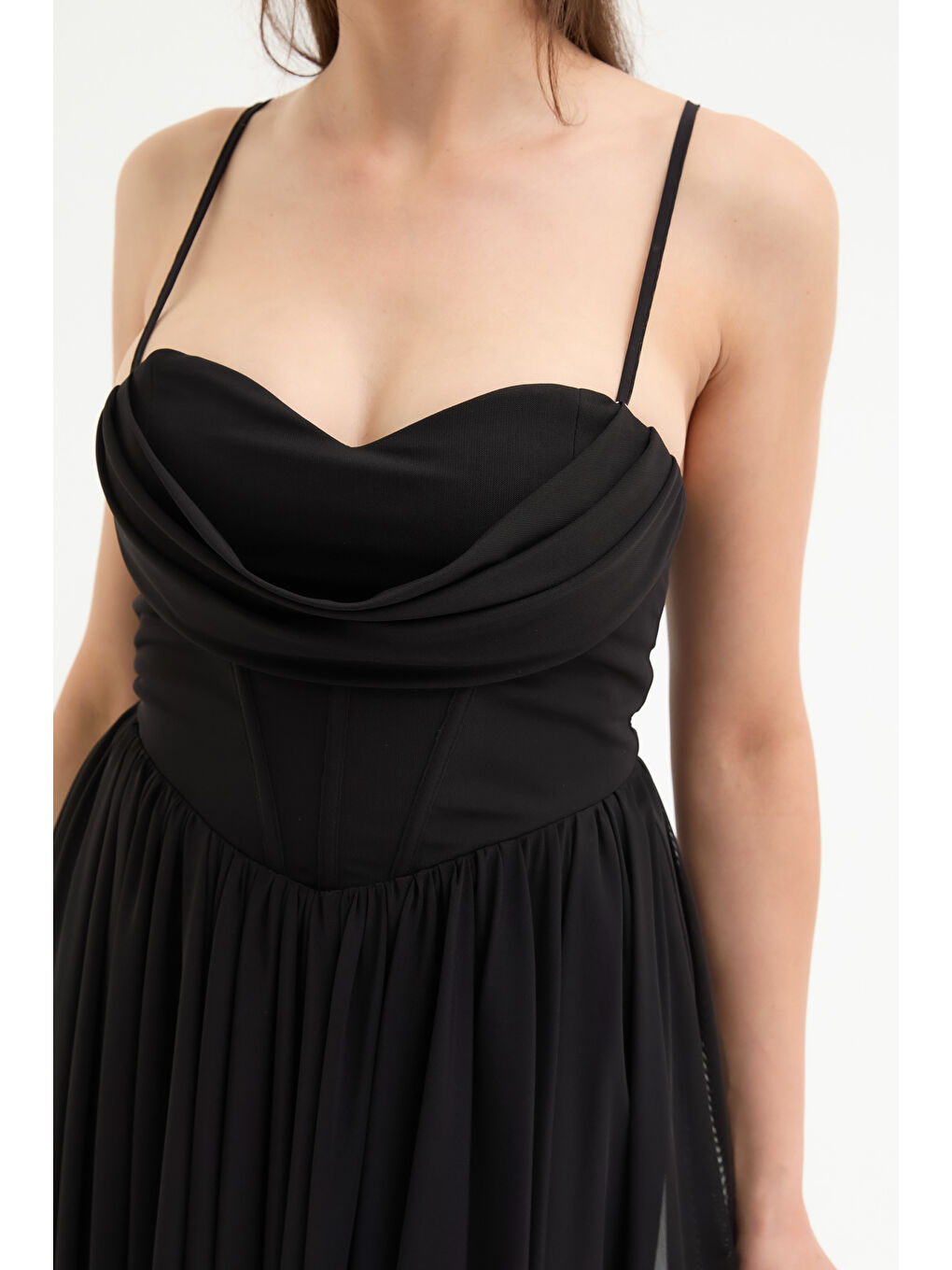 Kadın Siyah Askılı Mini Mezuniyet Abiye Elbise-3