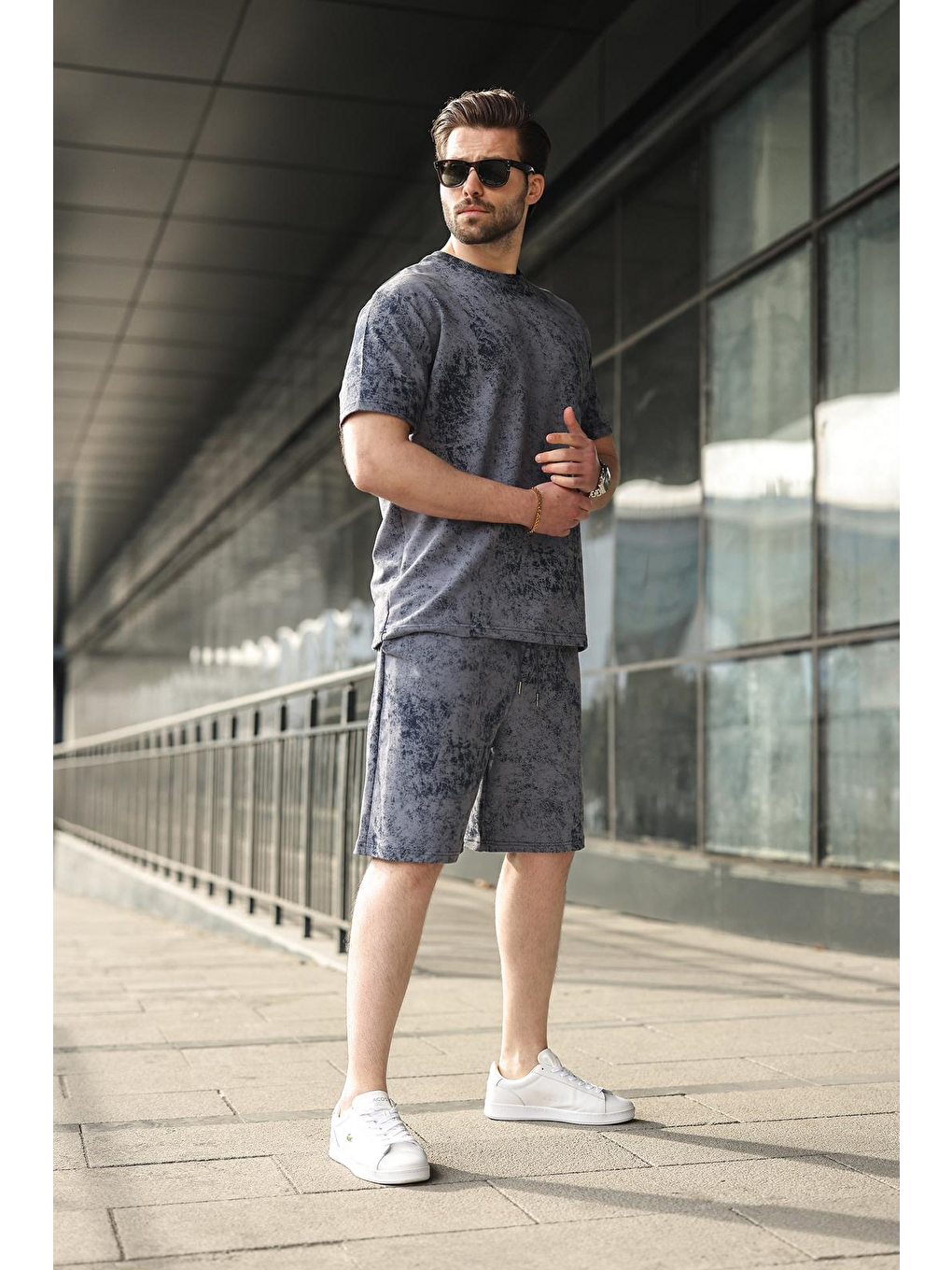 Lacivert Batik Desenli Overfit Şort T-Shirt Takım E7357-5