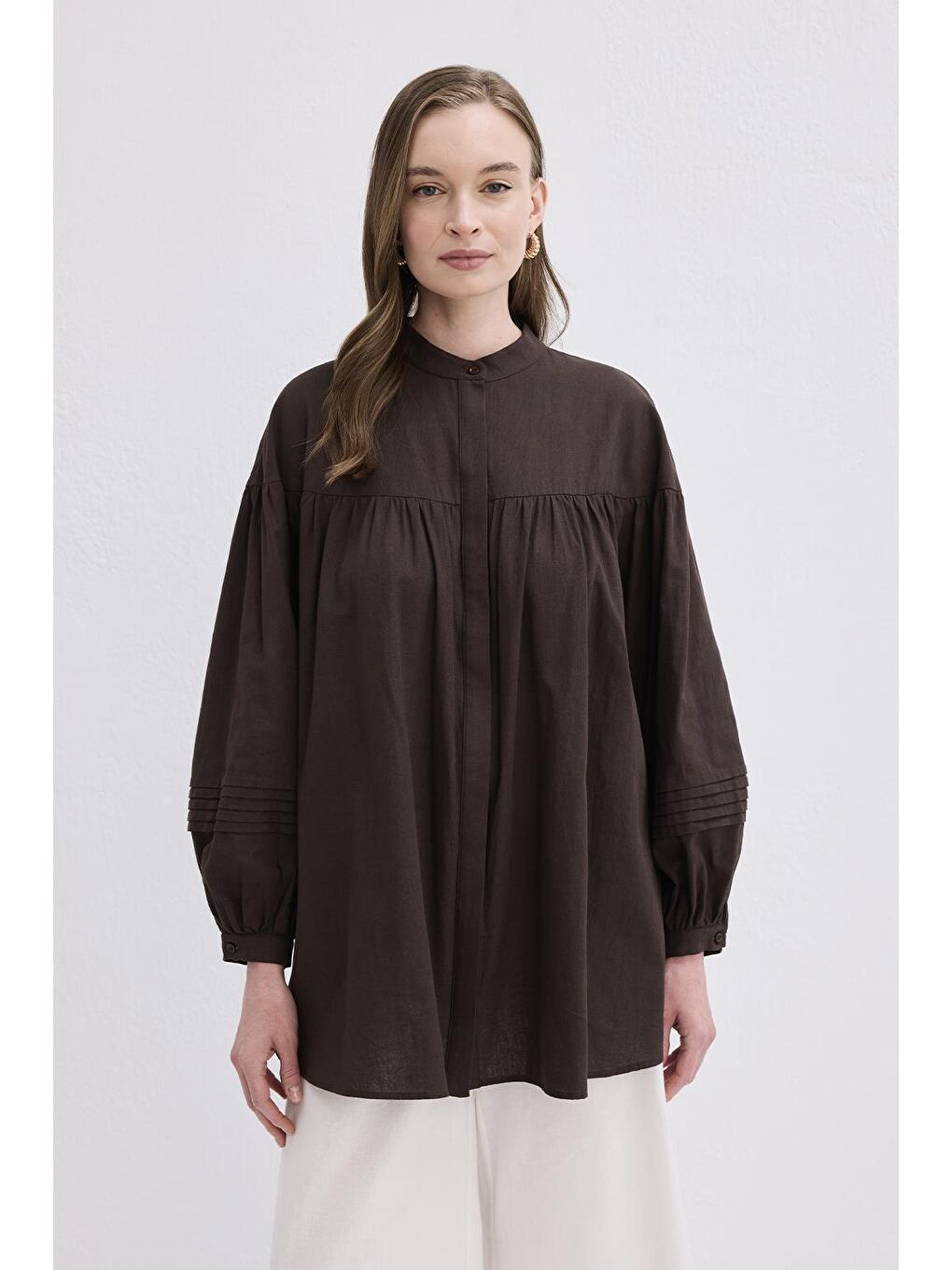 Kahverengi Nervürlü Keten Gömlek Kahve