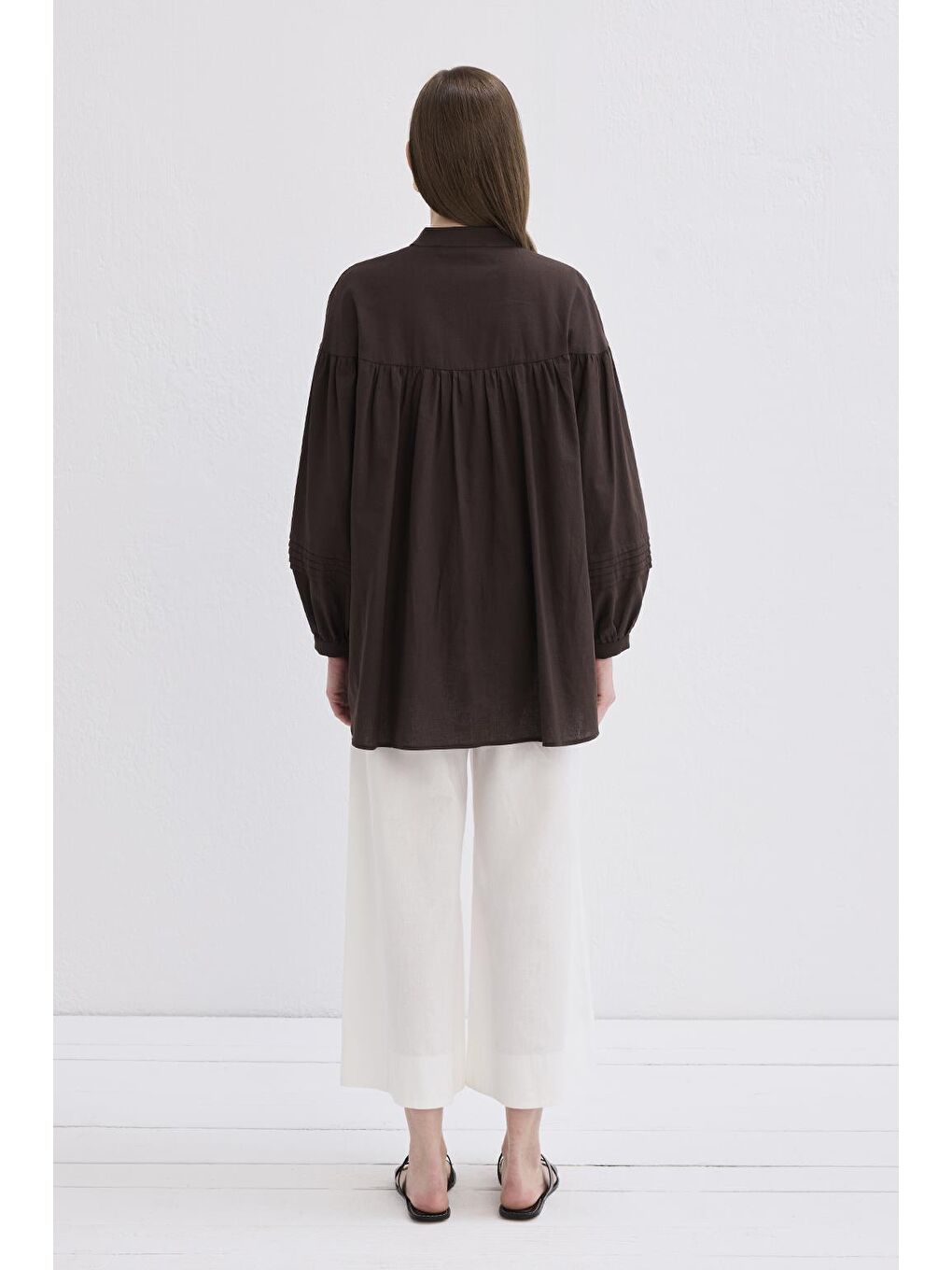 Kahverengi Nervürlü Keten Gömlek Kahve-3