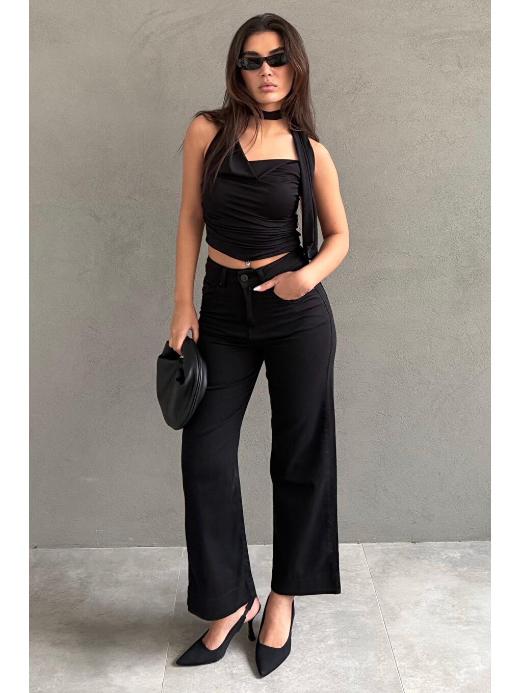 Siyah Düz Kesim Geniş Paça Kadın Flared Jean Mg2630