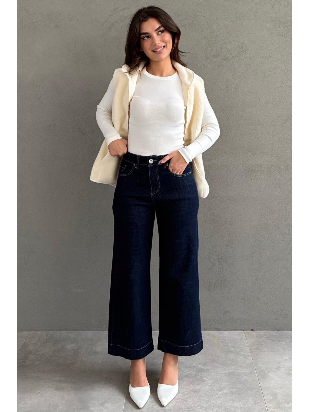 Lacivert Düz Kesim Geniş Paça Kadın Flared Jean Mg2630-3