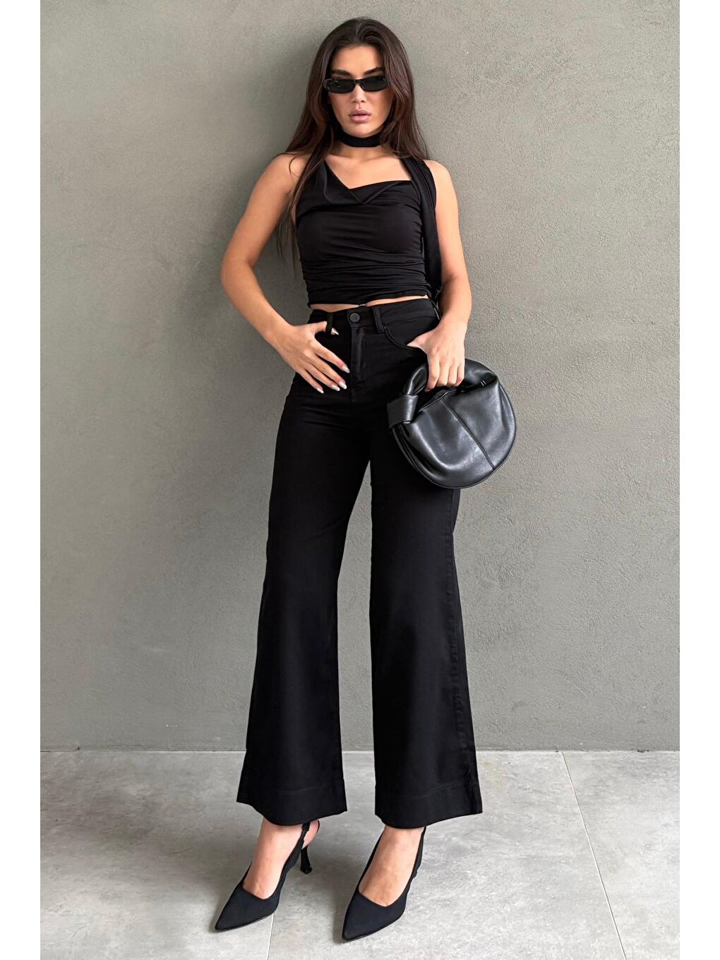 Siyah Düz Kesim Geniş Paça Kadın Flared Jean Mg2630-5