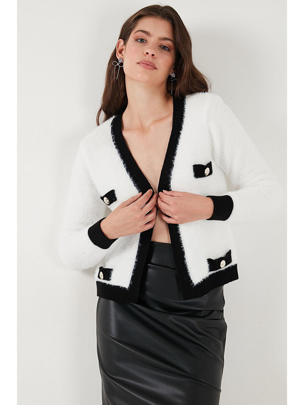 Lila Premium Regular Fit V Yaka Cep Detaylı Yumuşak Dokulu Hırka 680HI0048-3