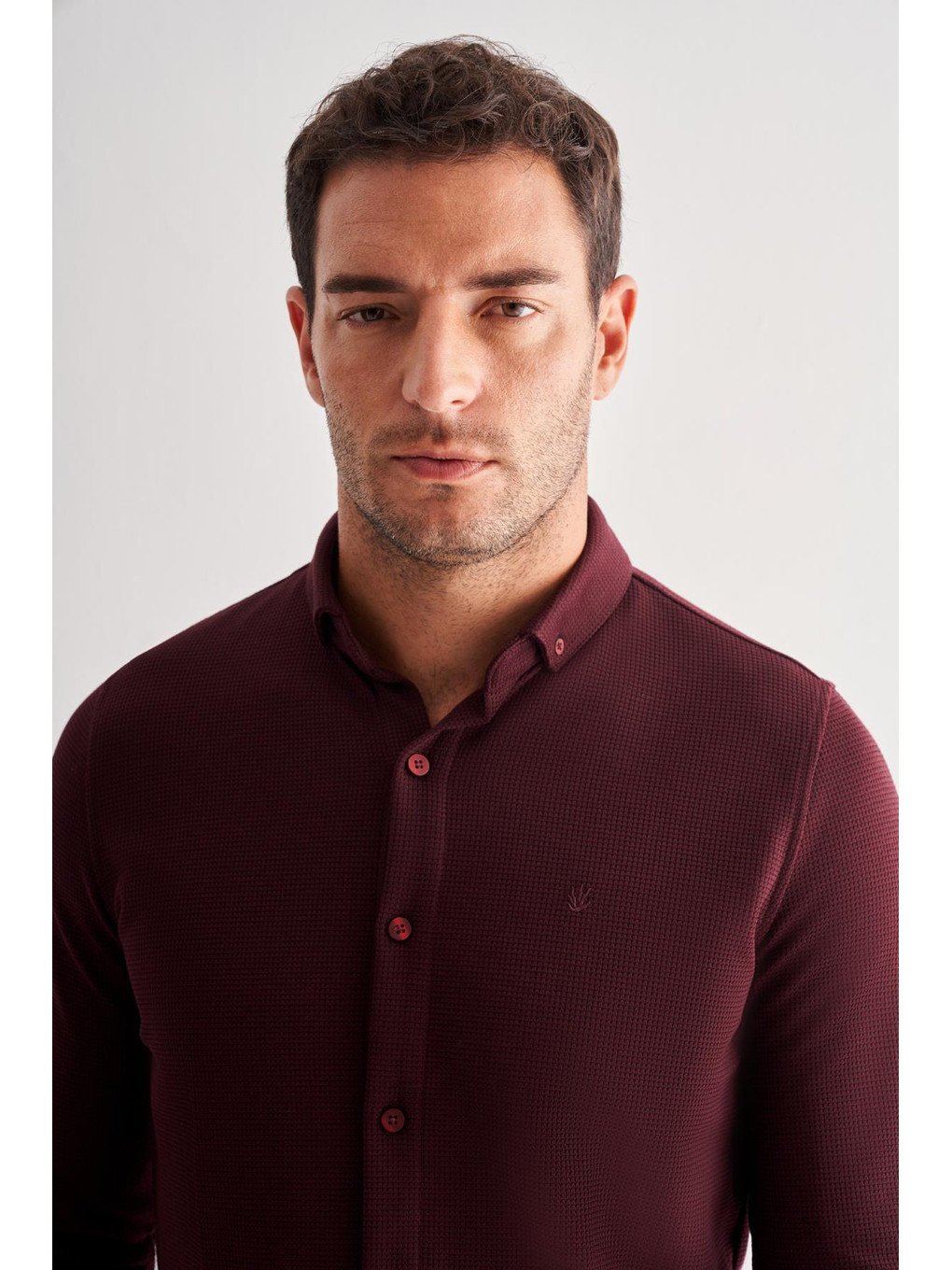 Kırmızı Vişne Smart Düğmeli Yaka Uzun Kol Cepsiz Slim Fit Casual Gömlek 1004255167-3