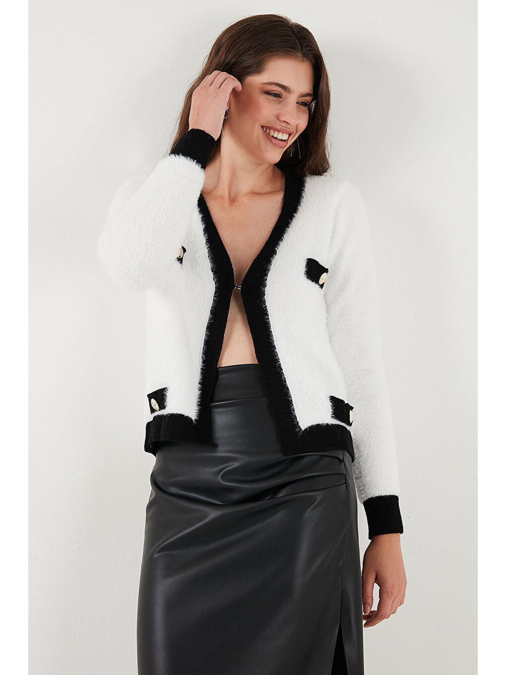 Lila Premium Regular Fit V Yaka Cep Detaylı Yumuşak Dokulu Hırka 680HI0048-4