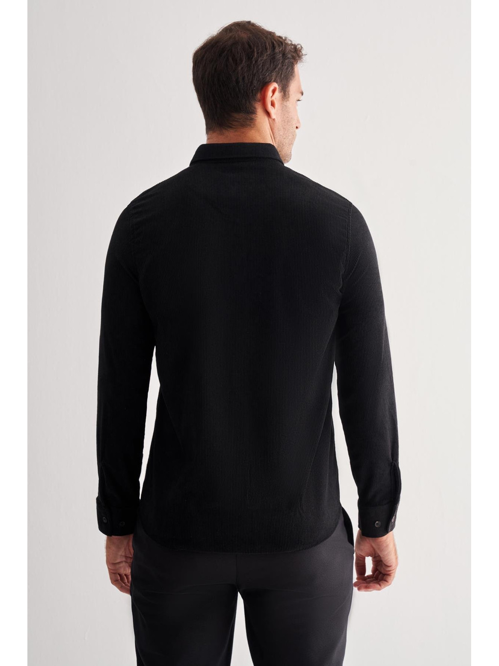 Siyah Smart Düğmeli Yaka Uzun Kol Cepsiz Slim Fit Casual Gömlek 1004255168-4