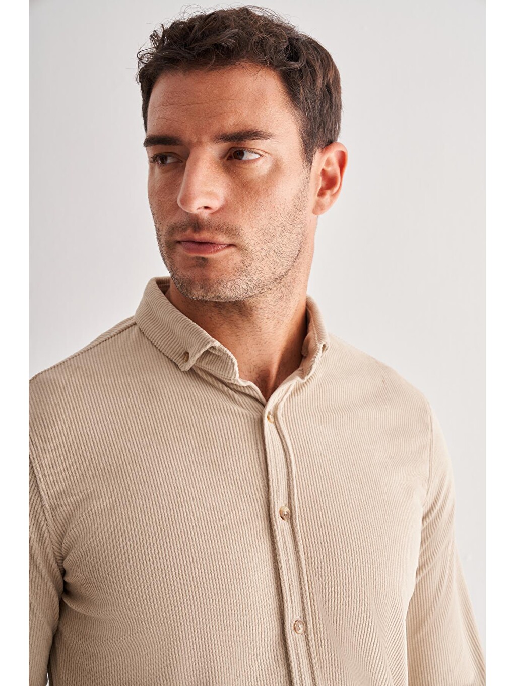 Bej Smart Düğmeli Yaka Uzun Kol Cepsiz Slim Fit Casual Gömlek 1004255168-3