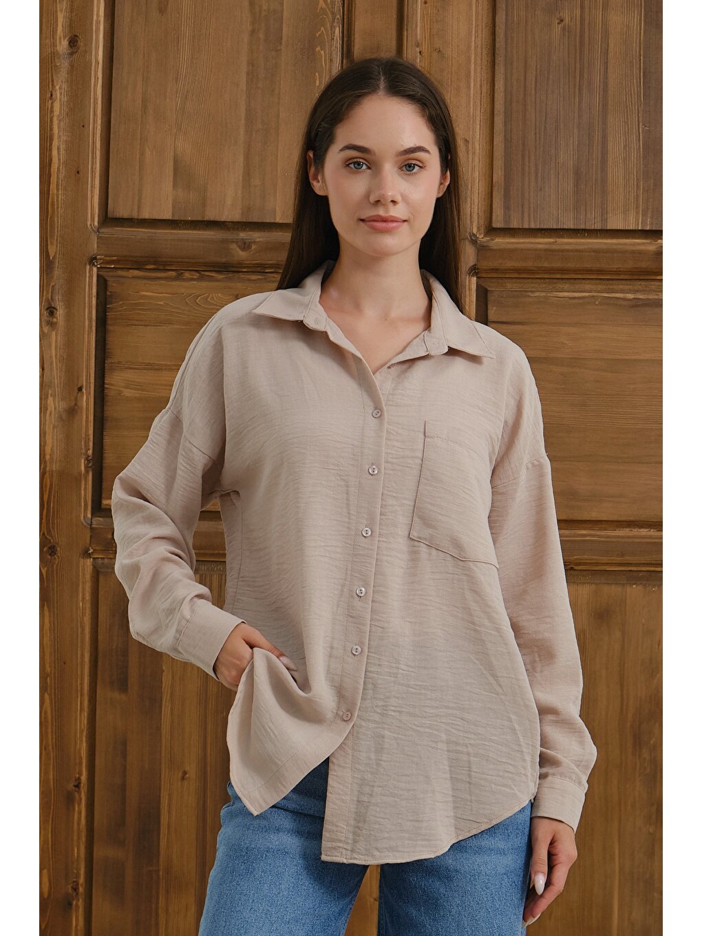Bej Kadın Oversize Gömlek Uzun Kollu Pamuklu Rahat Kalıp Günlük Basic Gömlek