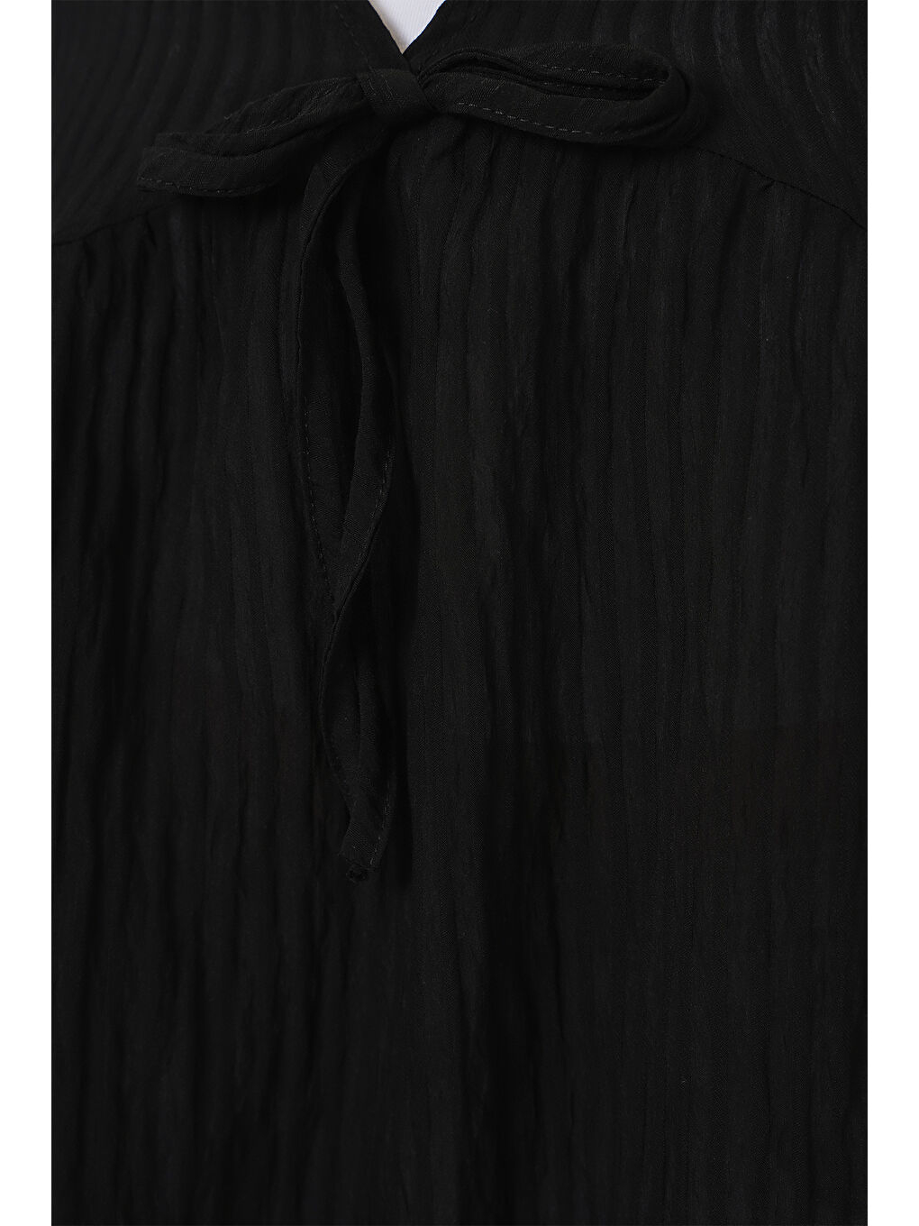 Kadın Önü Bağcıklı Uzun Kol Bluz 946 - Siyah-3