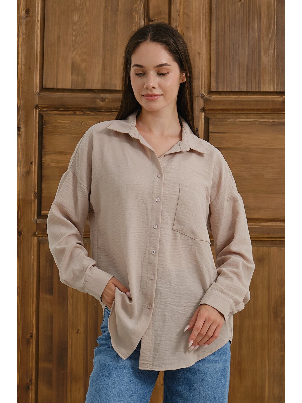 Bej Kadın Oversize Gömlek Uzun Kollu Pamuklu Rahat Kalıp Günlük Basic Gömlek-2