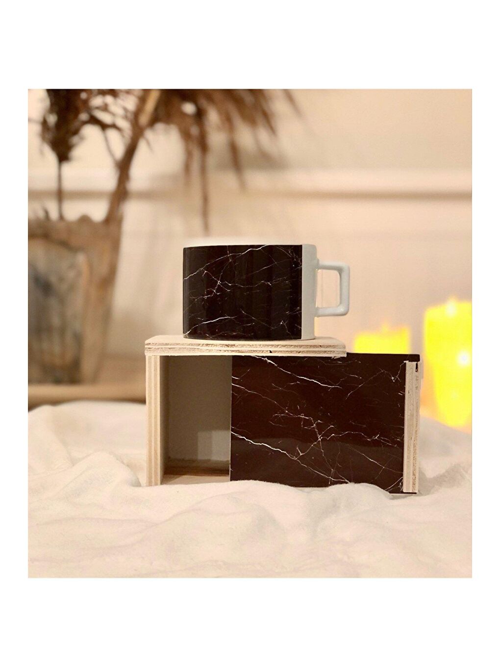 Karışık Siyah Mermer Tasarımlı Kutulu Kupa