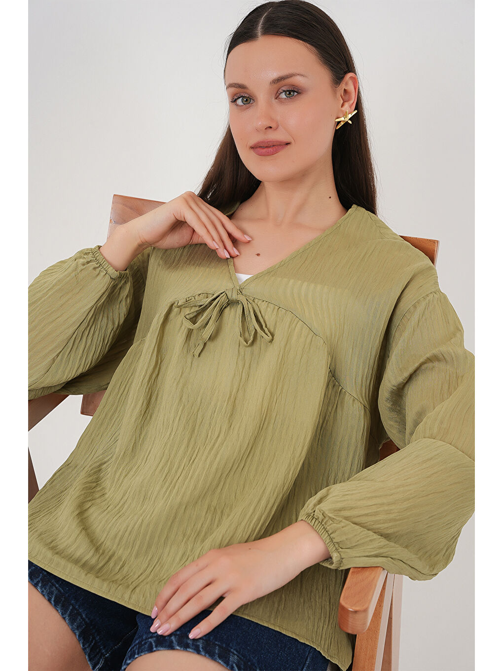 Yeşil Kadın Önü Bağcıklı Uzun Kol Bluz 946 - Çağla-3