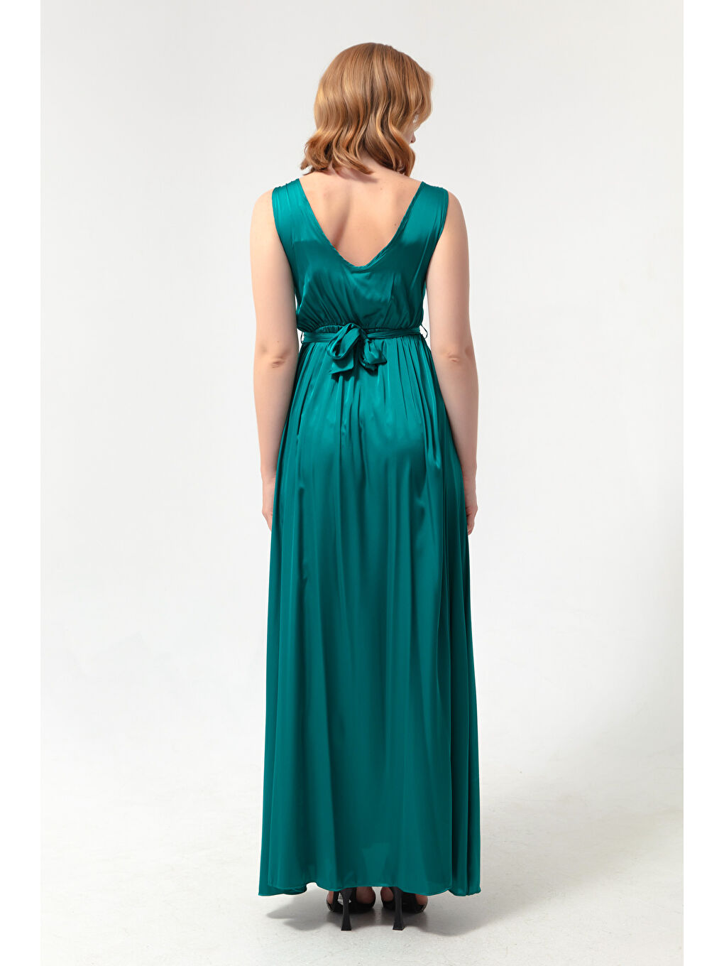 Kadın Yeşil Kruvaze Yaka Taşlı Kemerli Uzun Abiye Elbise-4