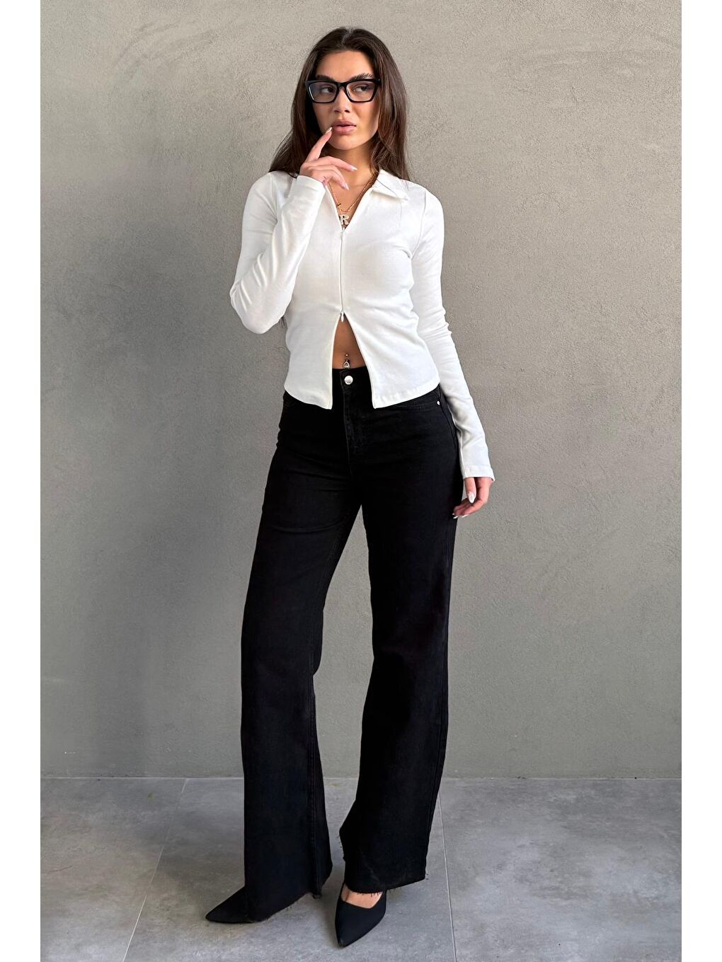 Siyah Push Up İspanyol Paça Kadın Jean Mg2653