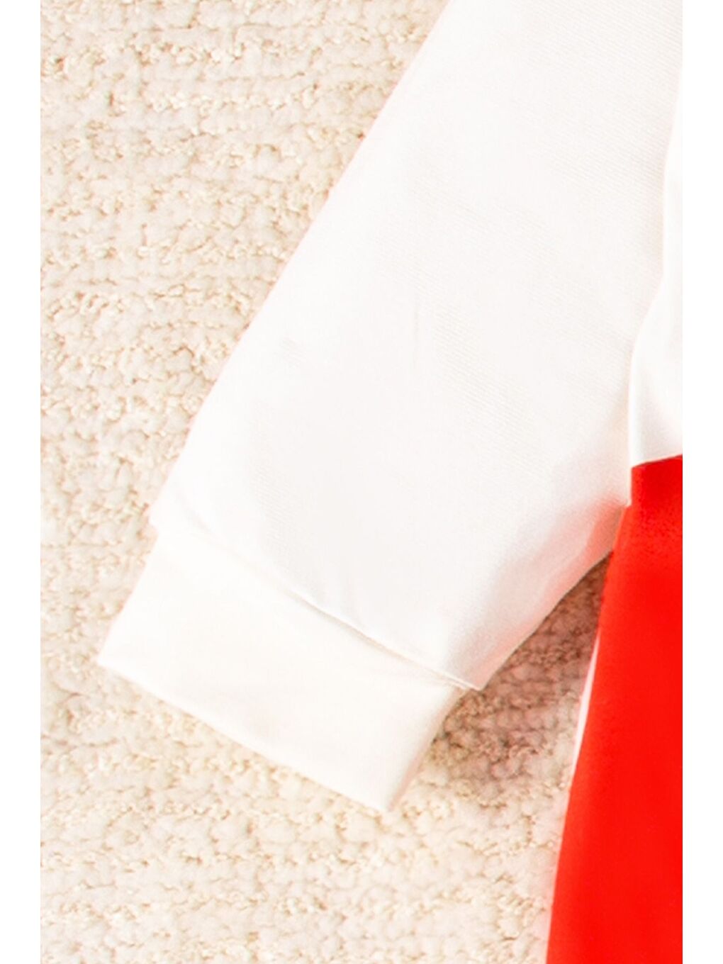 Kırmızı Kinder Sürpriz Bere Tulum Takım-1