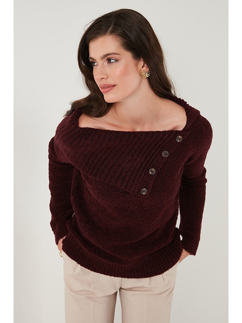 Bordo Premium Regular Fit Kayık Yaka Düğme Detaylı Kazak 680KZ002563-4