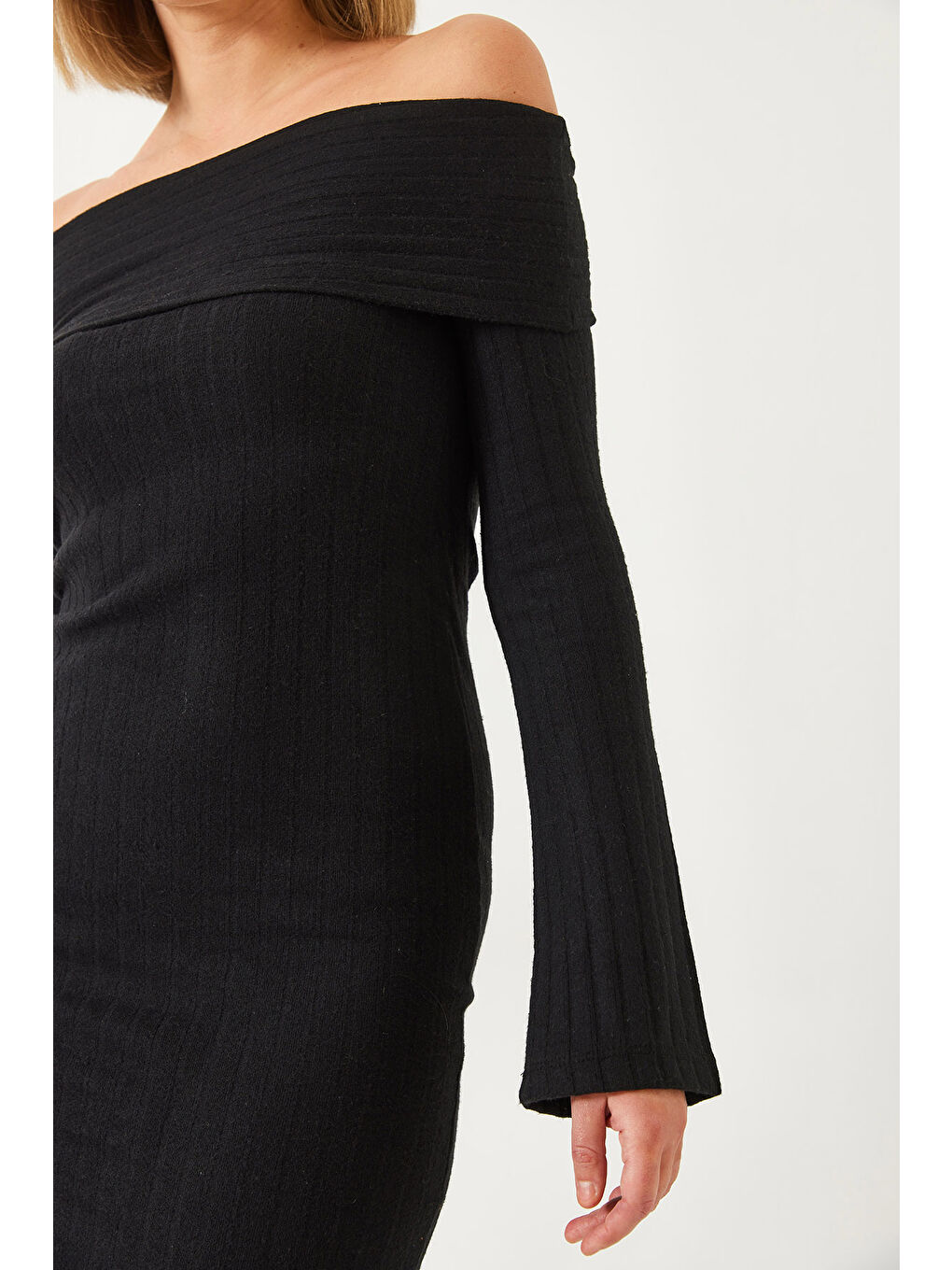 Siyah Kadın Madonna Yaka İspanyol Kol Fitilli Elbise-5